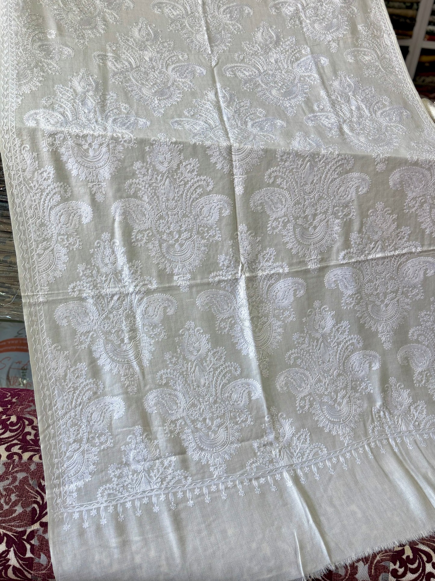 Pashmina Stole White Stole White Kashmiri Embroidery
