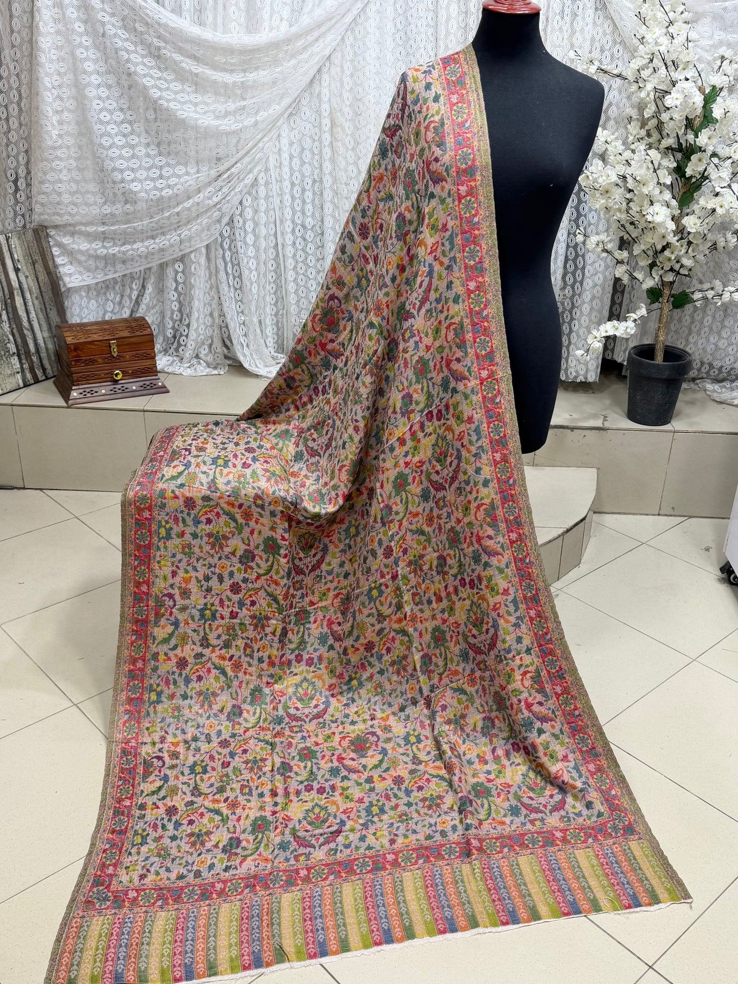 Kani Shawl Reversible 2 Sides useable | Made in Kashmir Pashmina Toosh Shawl