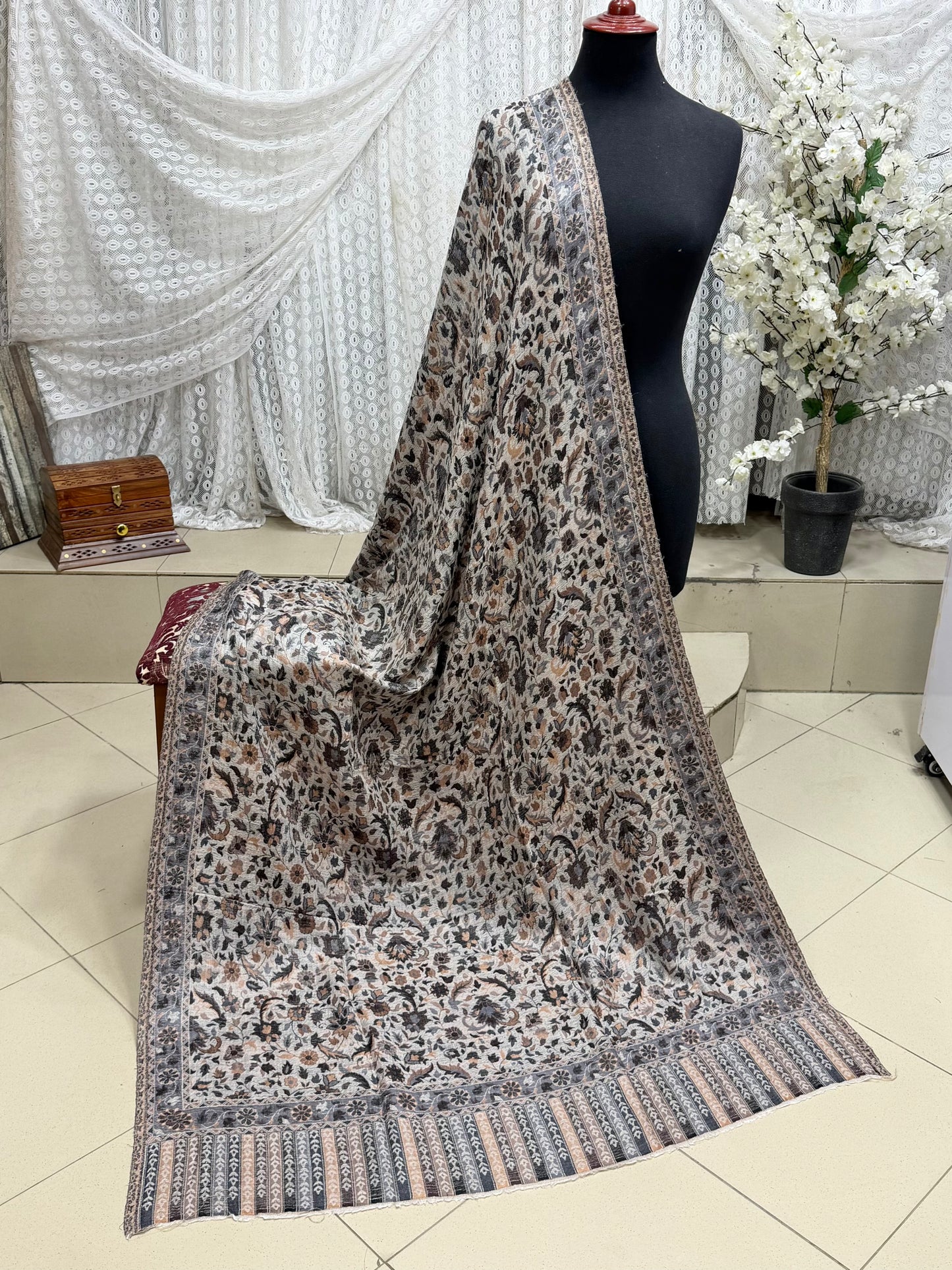 Kani Shawl Reversible 2 Sides useable | Made in Kashmir Pashmina Toosh Shawl