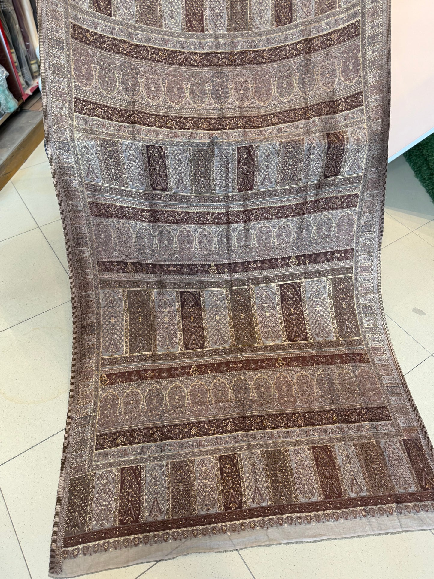 Luxury Kani Silk Shawl, Wedding Wrap Perfect Gift Made in Kashmir