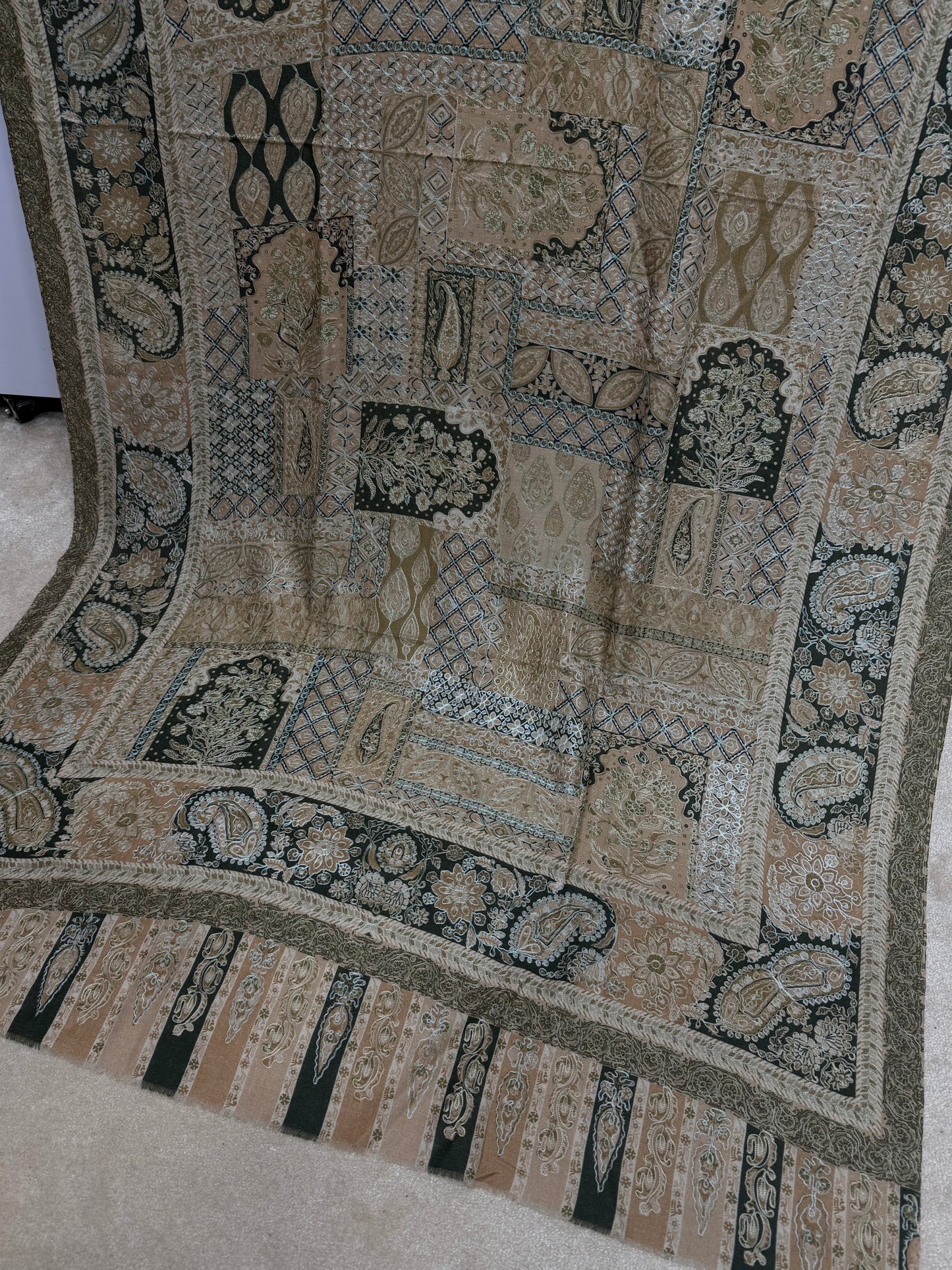 2 Piece Allover Printed Suit Pure Lawn