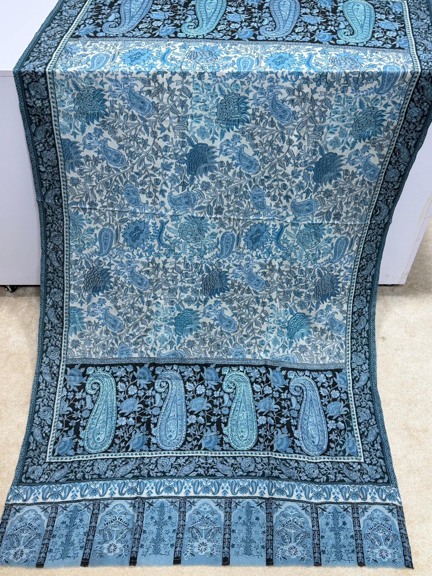 2 Piece Allover Printed Suit Pure Lawn