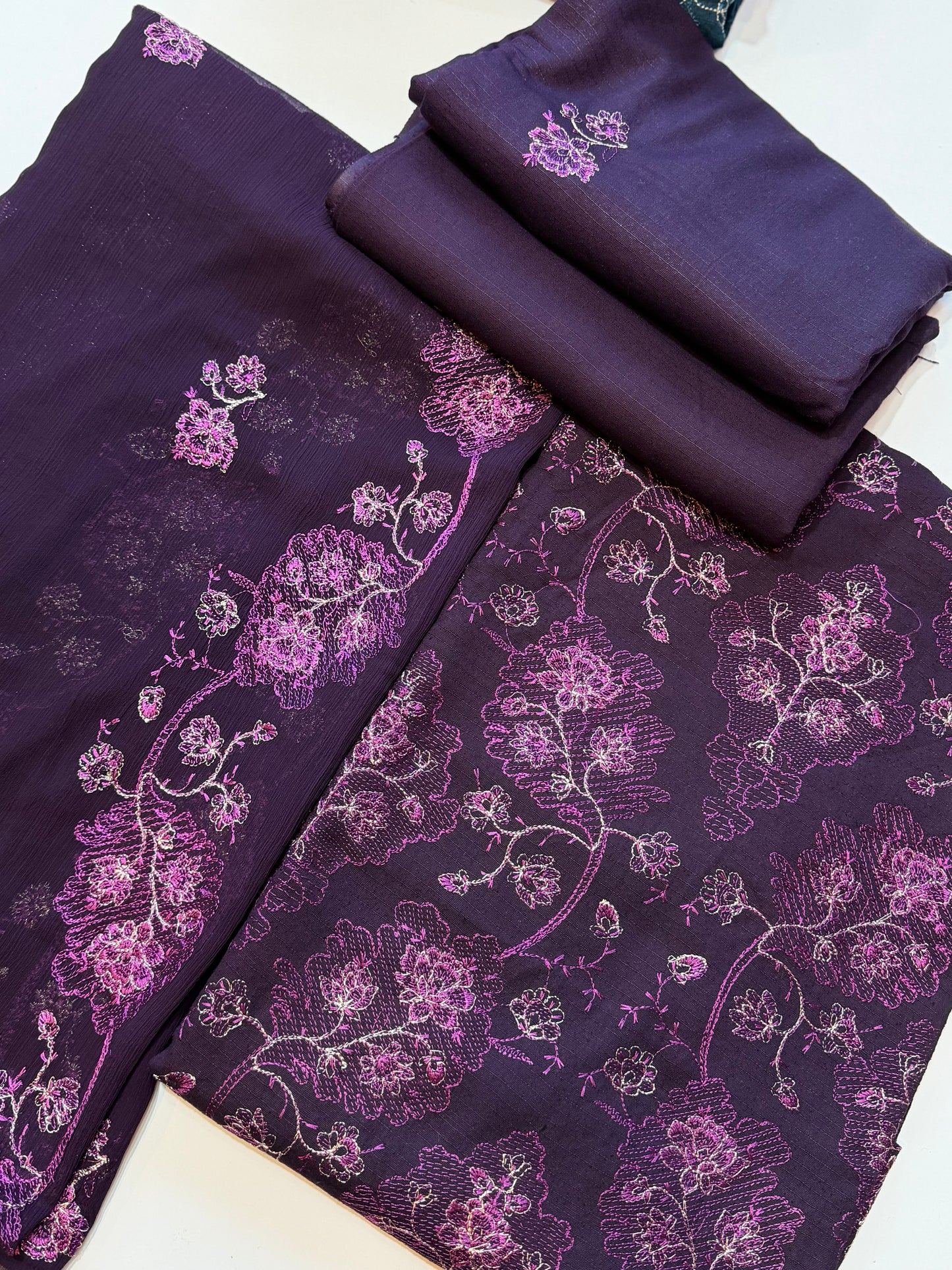 Karandi 3 Piece Embroidered Suit Crinkle Dupatta | Purple