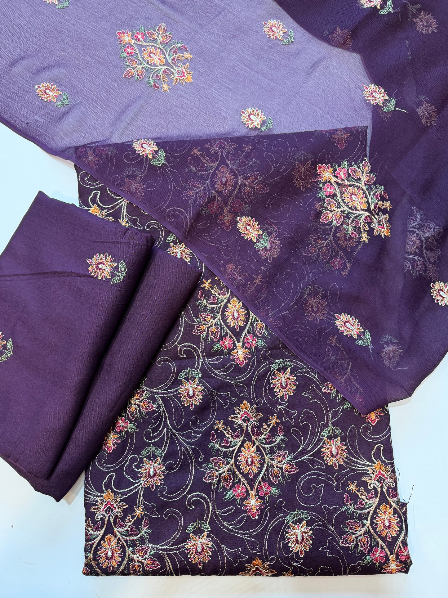 Karandi 3 Piece Embroidered Suit Crinkle Dupatta | Purple