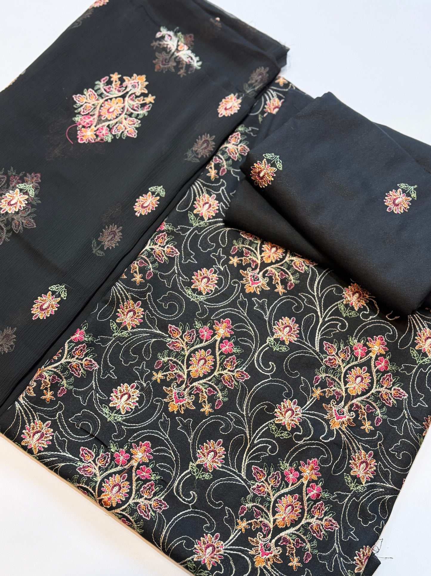 Karandi 3 Piece Embroidered Suit Crinkle Dupatta | Black