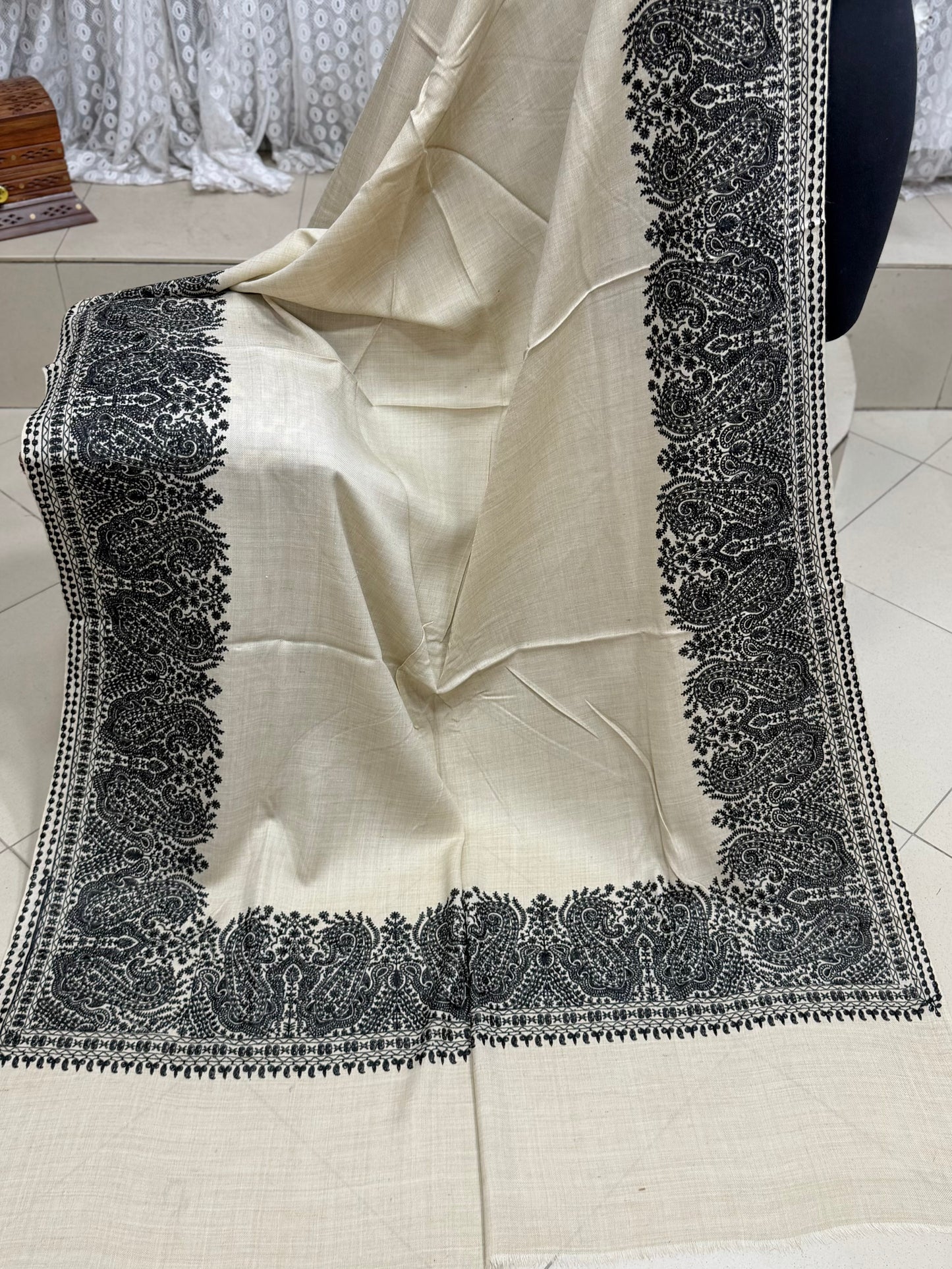 Kashmiri Shawl | 4 Side Wide Border Kashmiri Embroidery | Skin Black