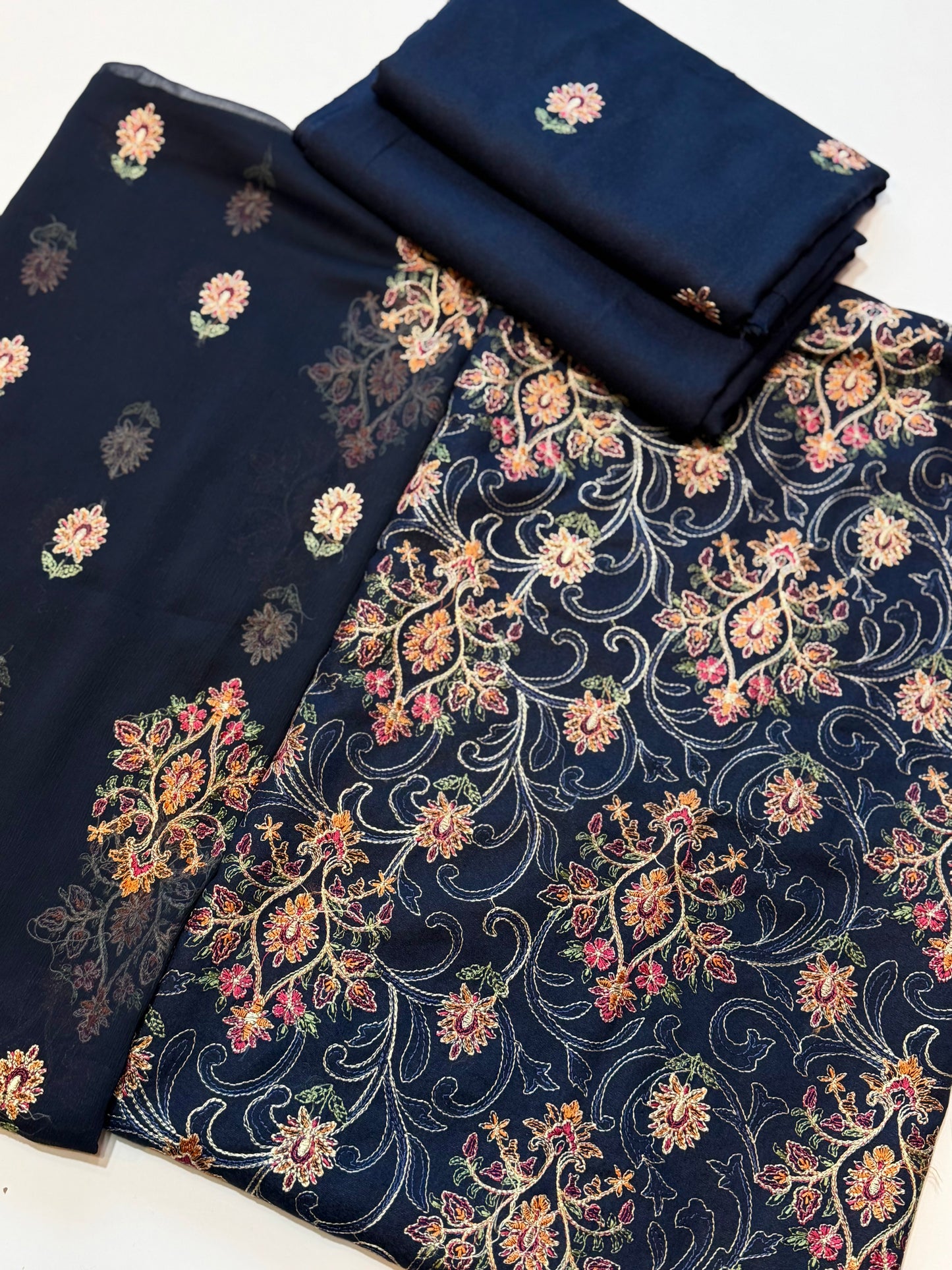 Karandi 3 Piece Embroidered Suit Crinkle Dupatta | Navy Blue