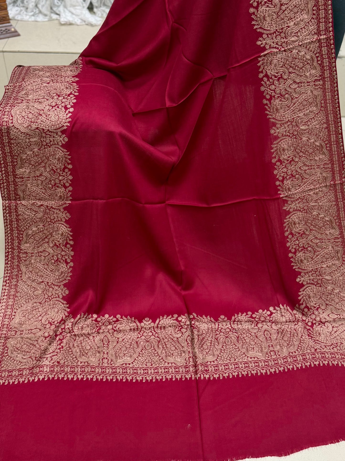 Kashmiri Shawl | 4 Side Wide Border Kashmiri Embroidery | Maroon Skin