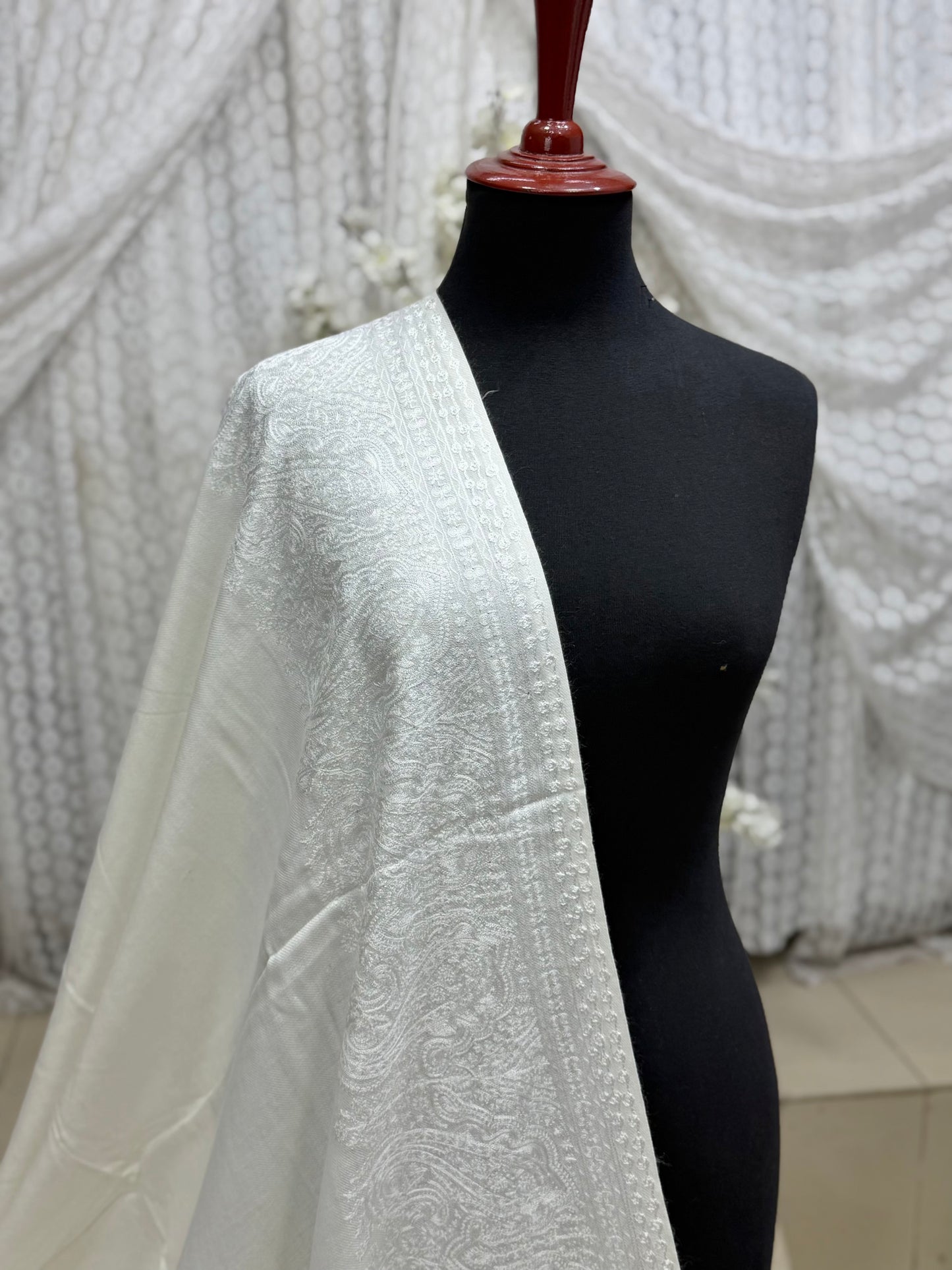 Kashmiri Shawl | 4 Side Wide Border Kashmiri Embroidery | White