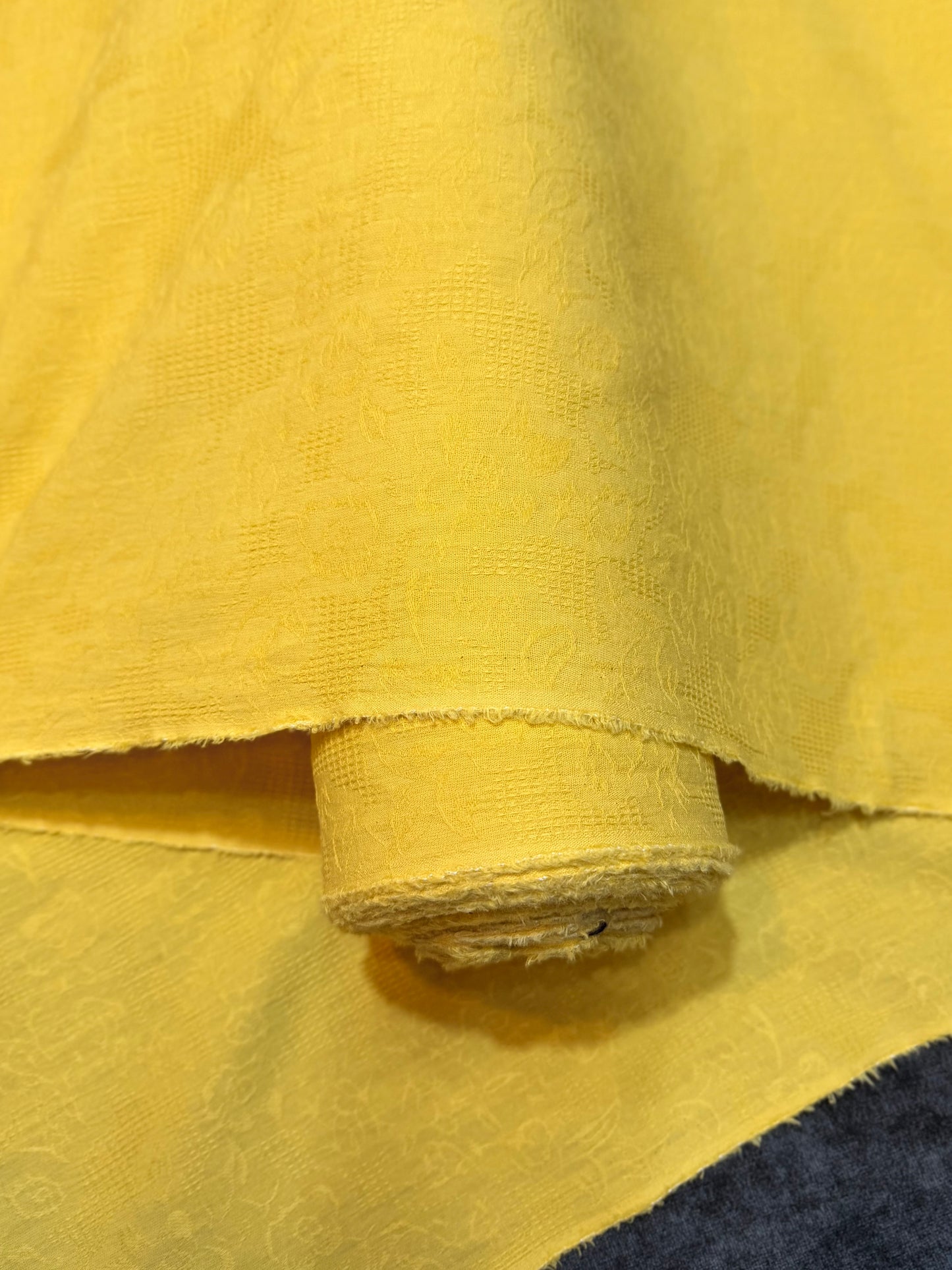 2 Piece Allover Nino Tarkashi Suit