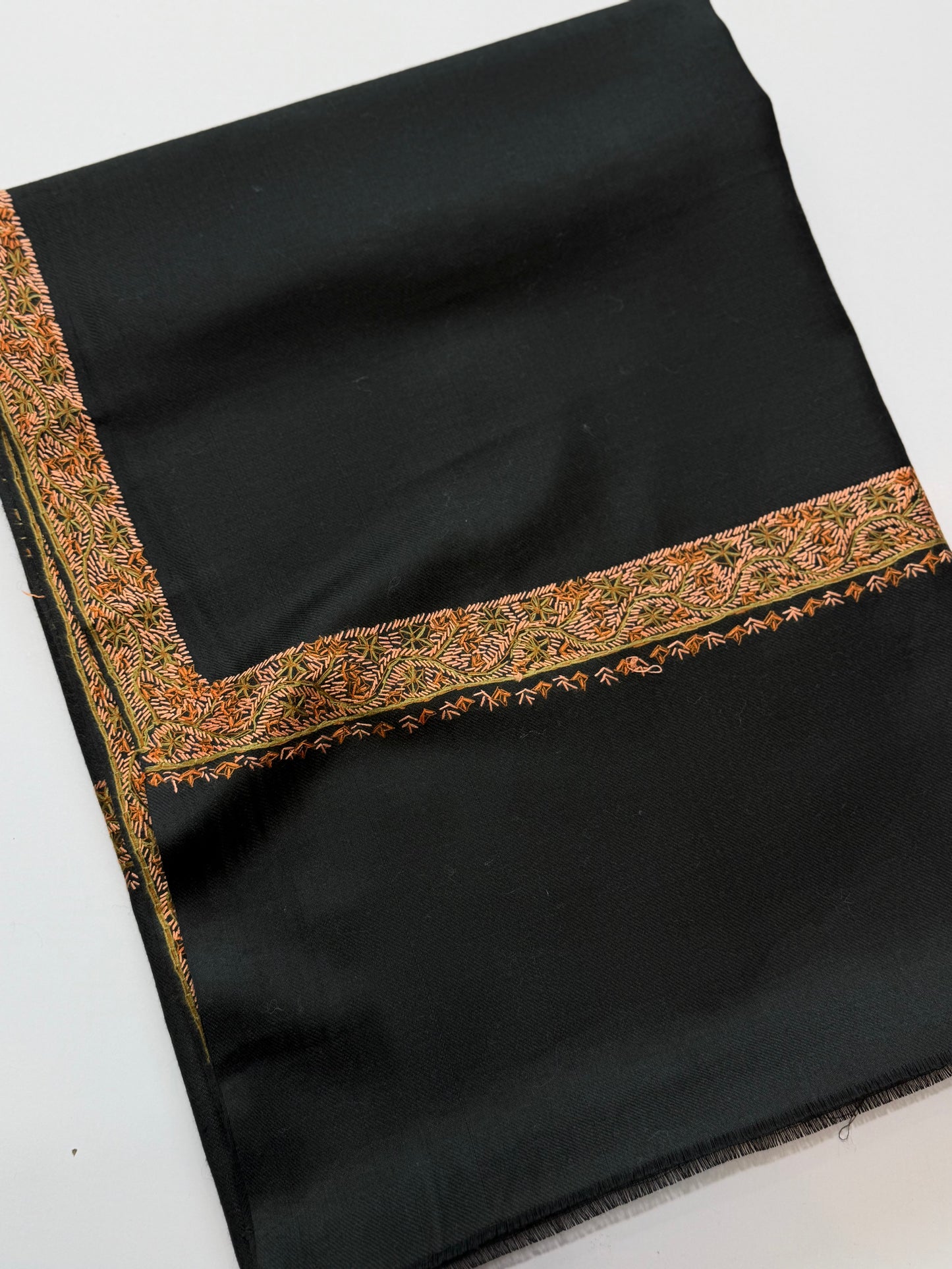 Black Kashmiri Shawl | Handmade Hashia Border Embroidery Made in Kashmir Pure Pashmina