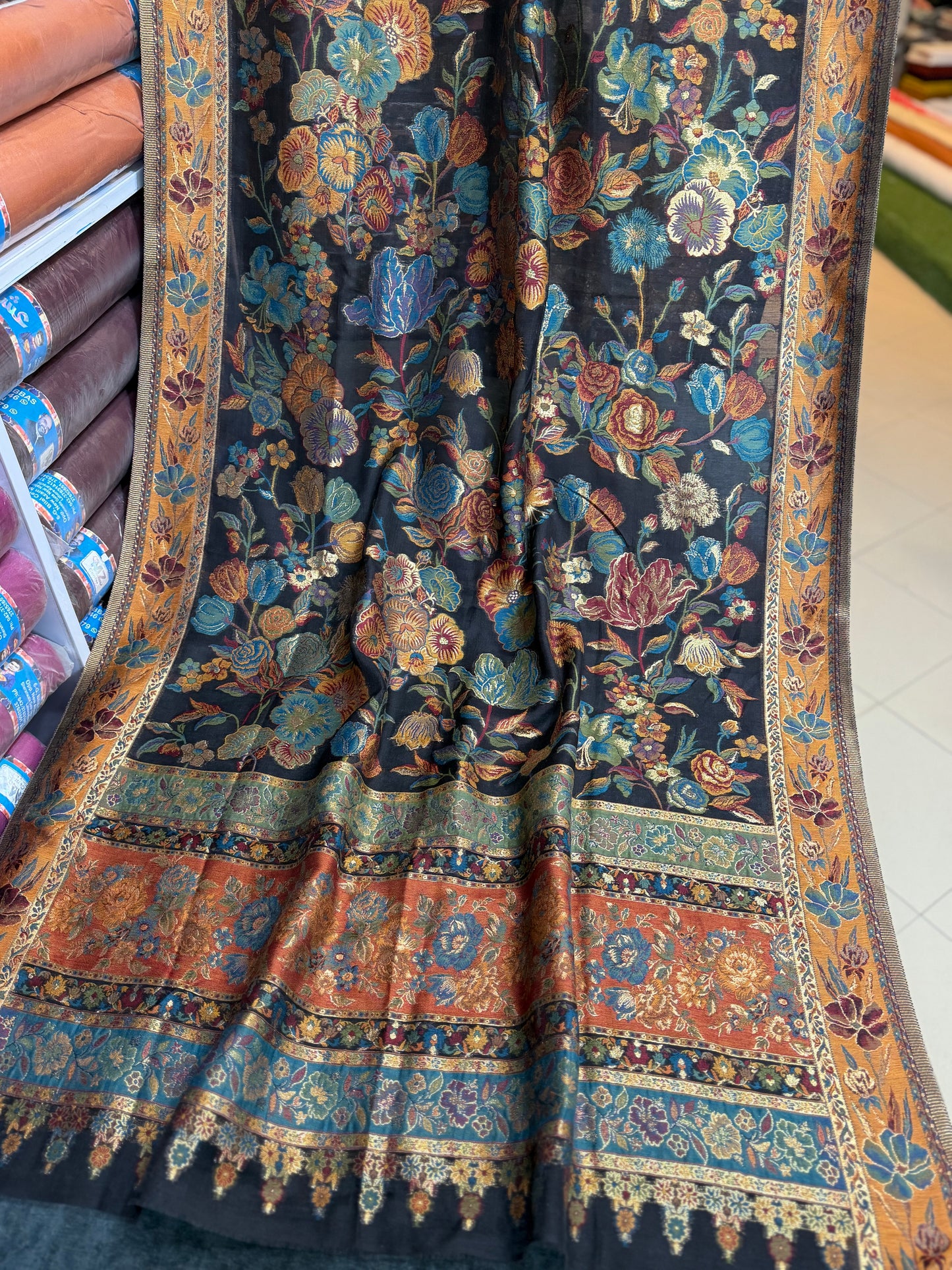 2 Piece Allover Nino Tarkashi Suit