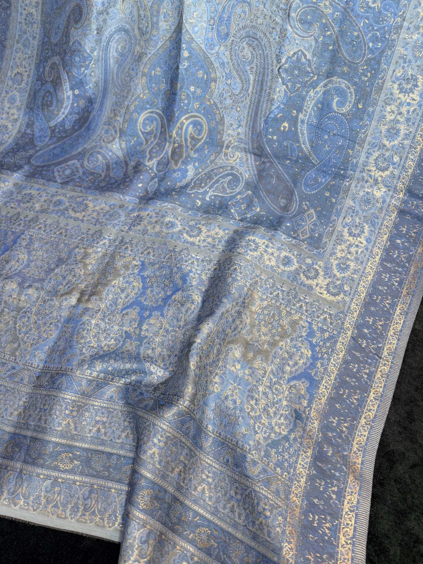 2 Piece Allover Nino Tarkashi Suit