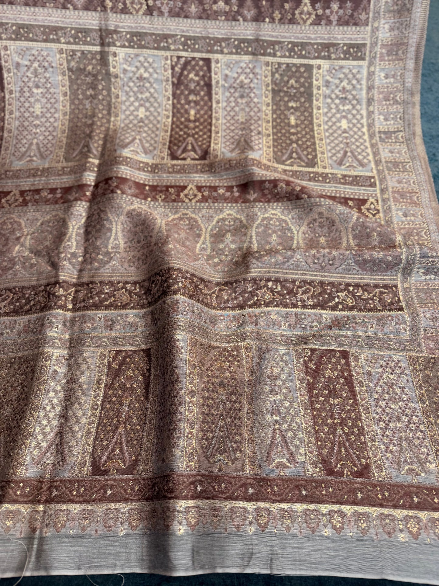 2 Piece Allover Nino Tarkashi Suit