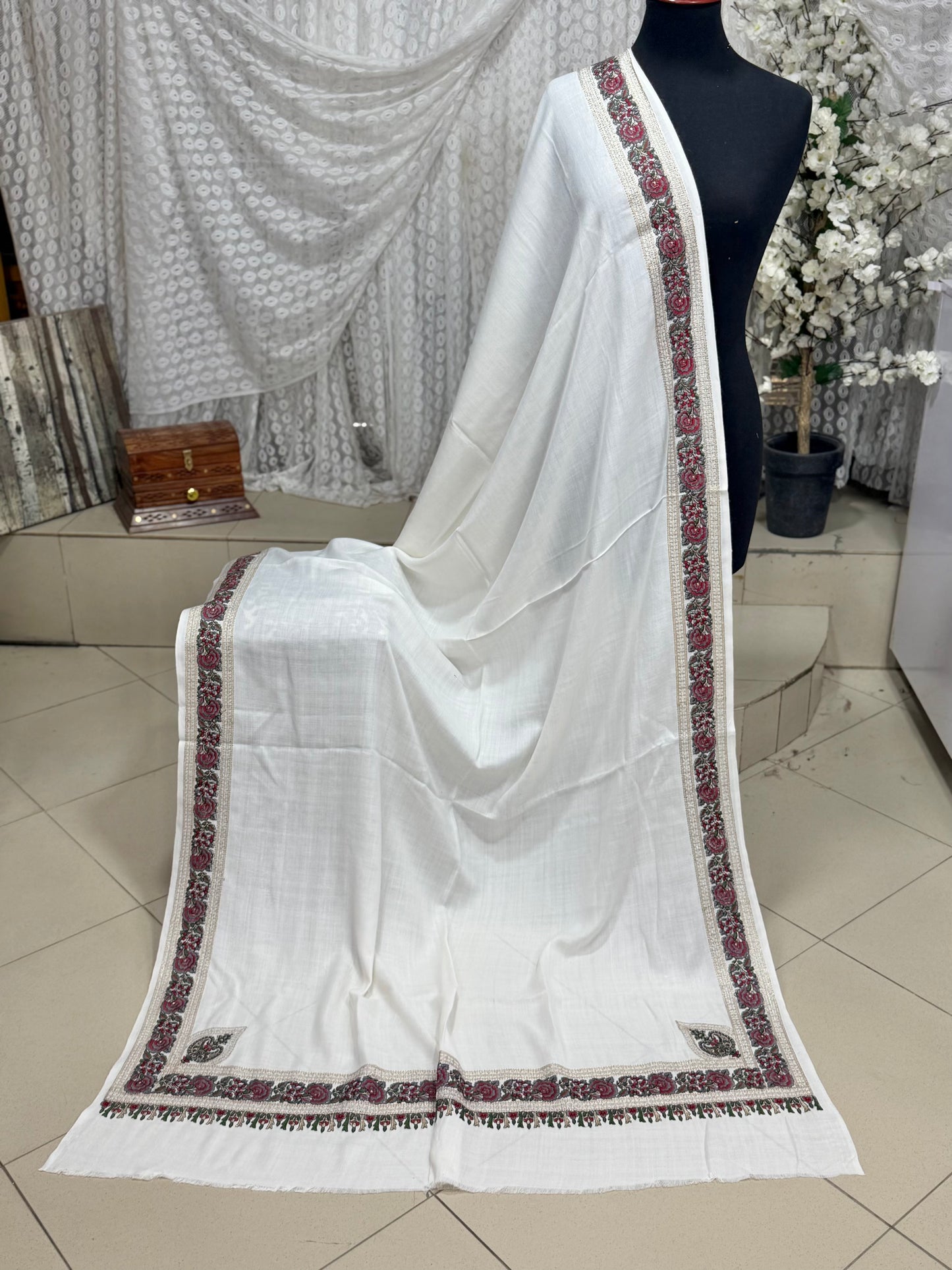 Kashmiri Shawl | Border Papermache Tilla Embroidery | Off White