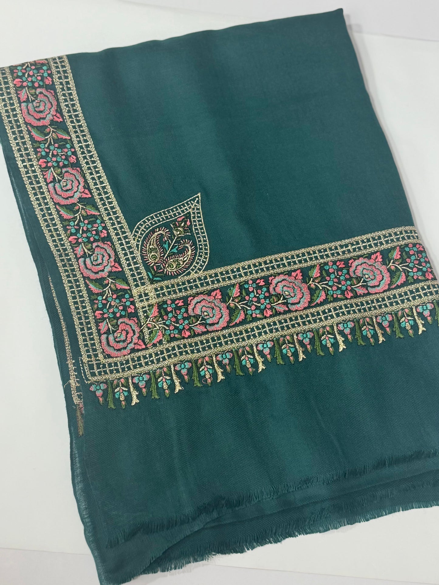 Kashmiri Shawl | Border Papermache Tilla Embroidery | Zinc