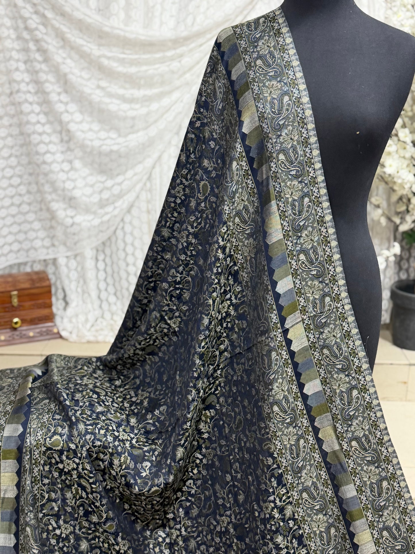Pashmina Wool Kani Shawl in Full Size Multi Color | K194