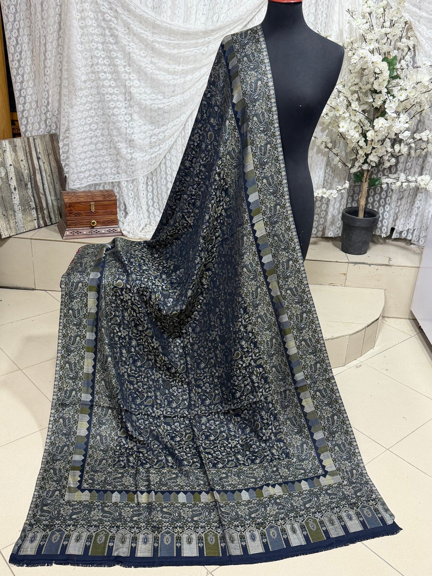 Pashmina Wool Kani Shawl in Full Size Multi Color | K194
