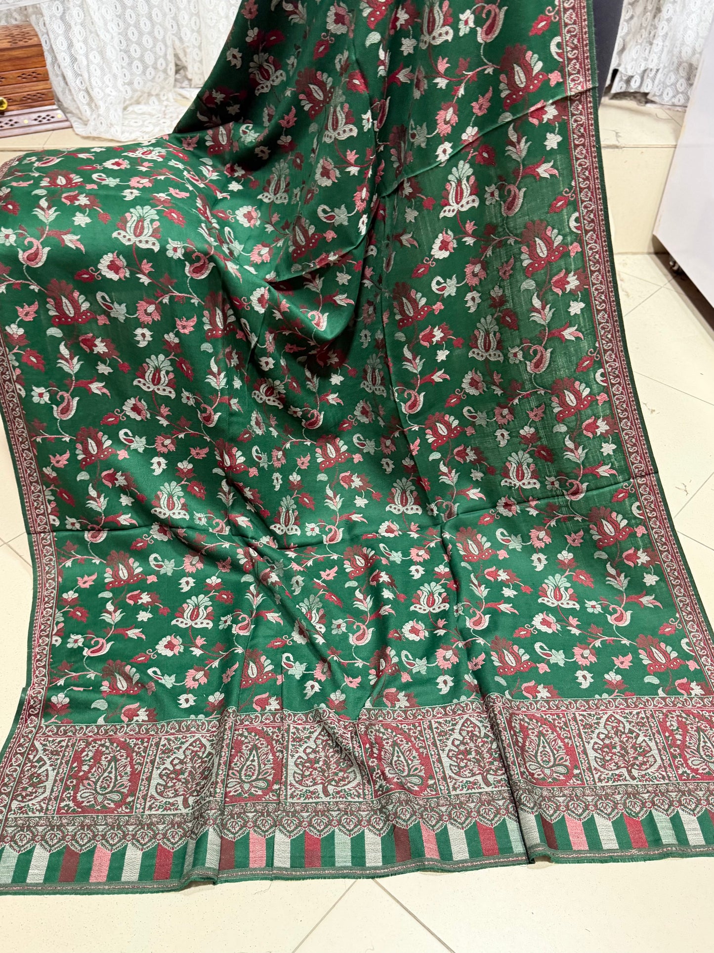 Pashmina Wool Kani Border Shawl in Full Size 4 Side Border | Green