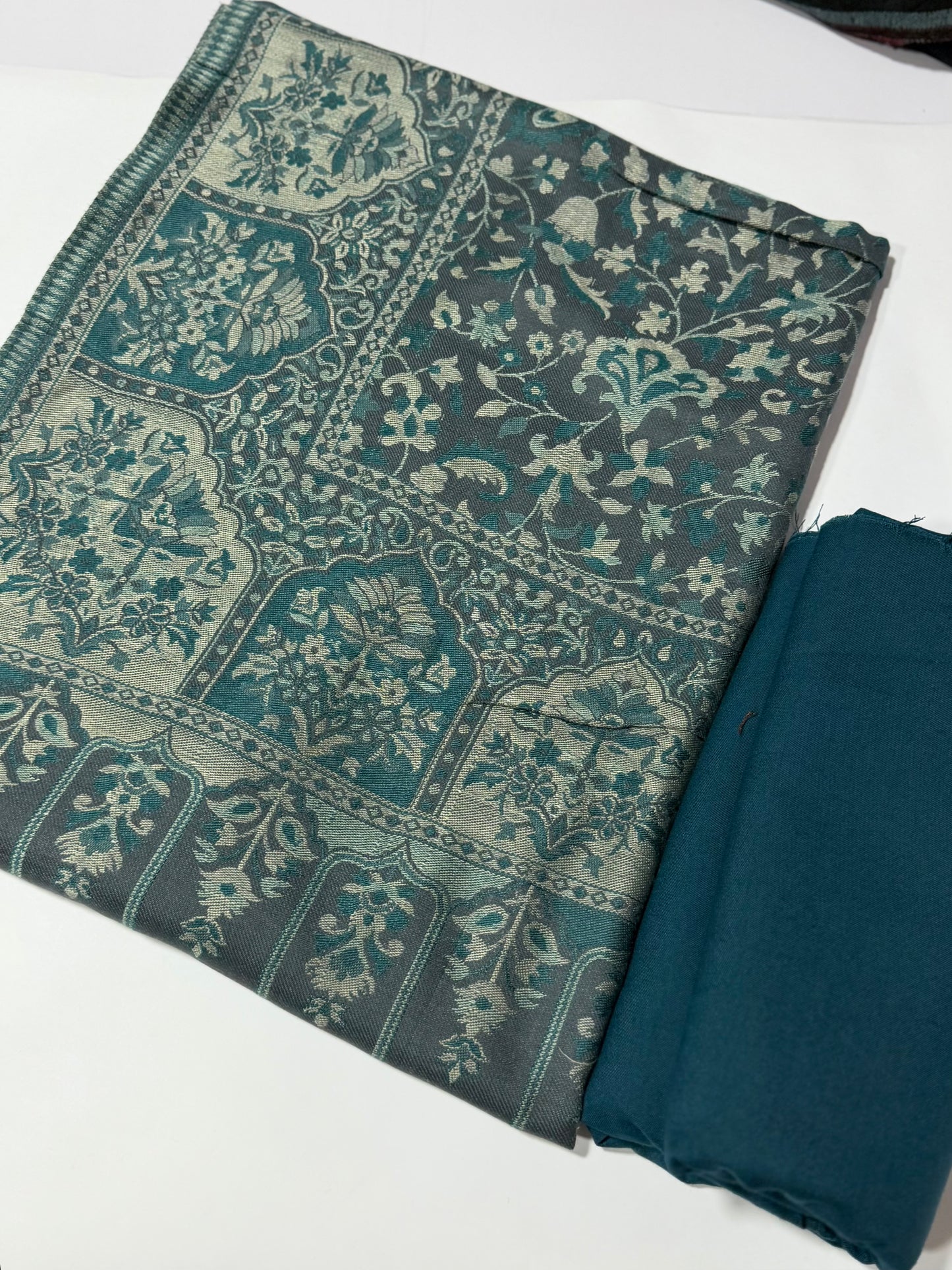 3 Piece Kani Shawl Suit | Plain Marina Suit With Kani Pashmina Shawl Perfect Gift