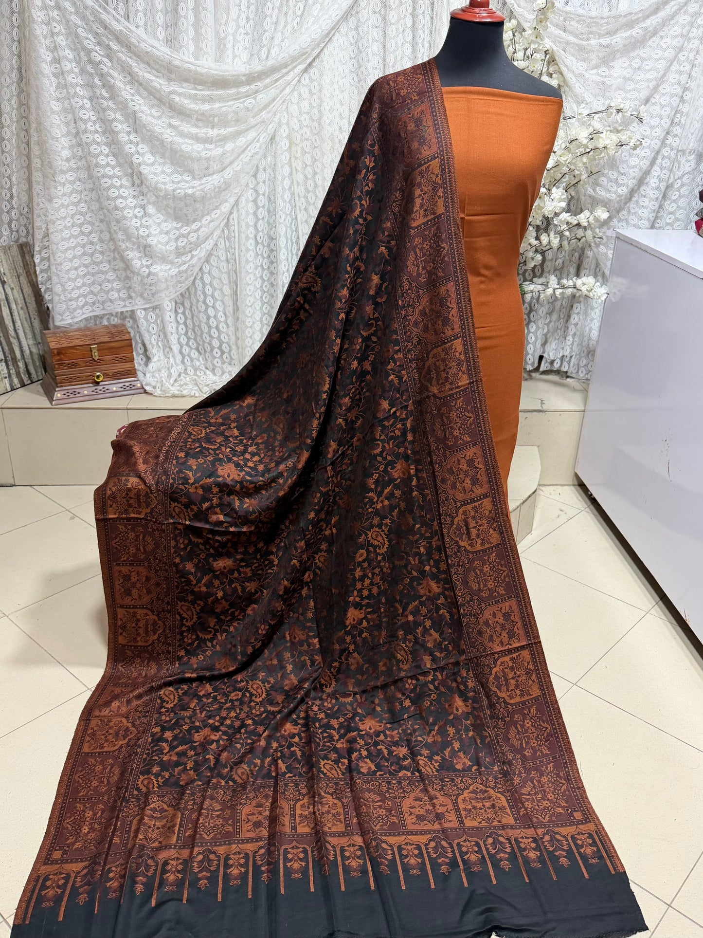 3 Piece Kani Shawl Suit | Plain Marina Suit With Kani Pashmina Shawl Perfect Gift