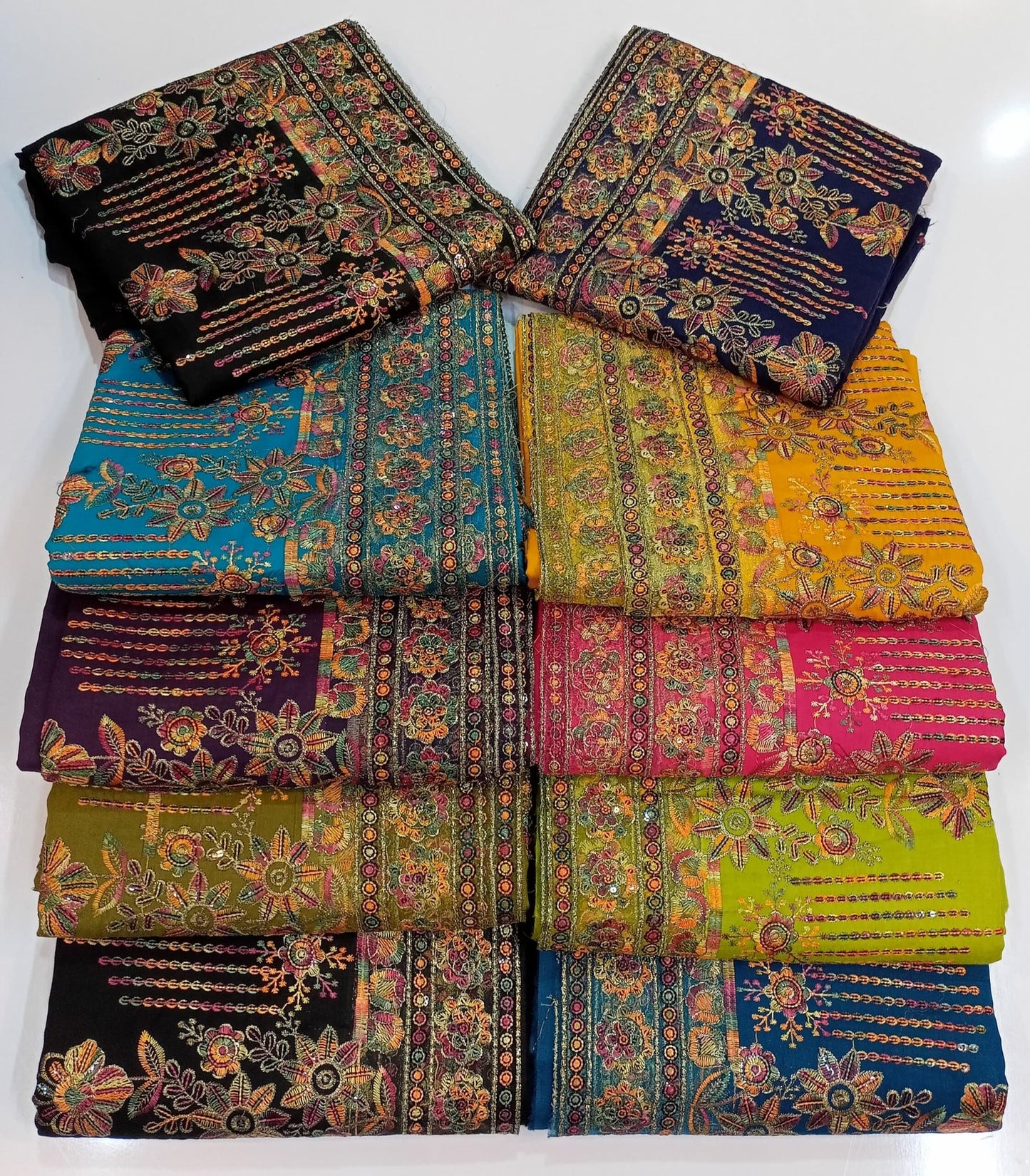 Breeze Lawn 2 Pc Embroidered Suits Fancy