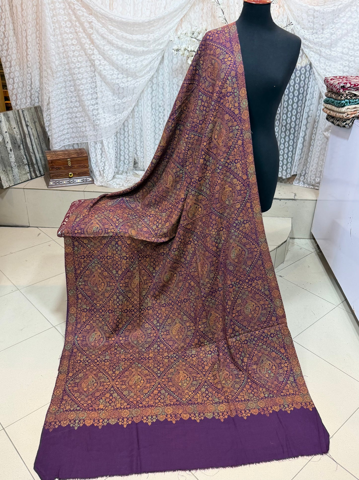 Special Pashmina Shawl | Hand Embroidery on Print Beautiful Jaal Shawl | Purple