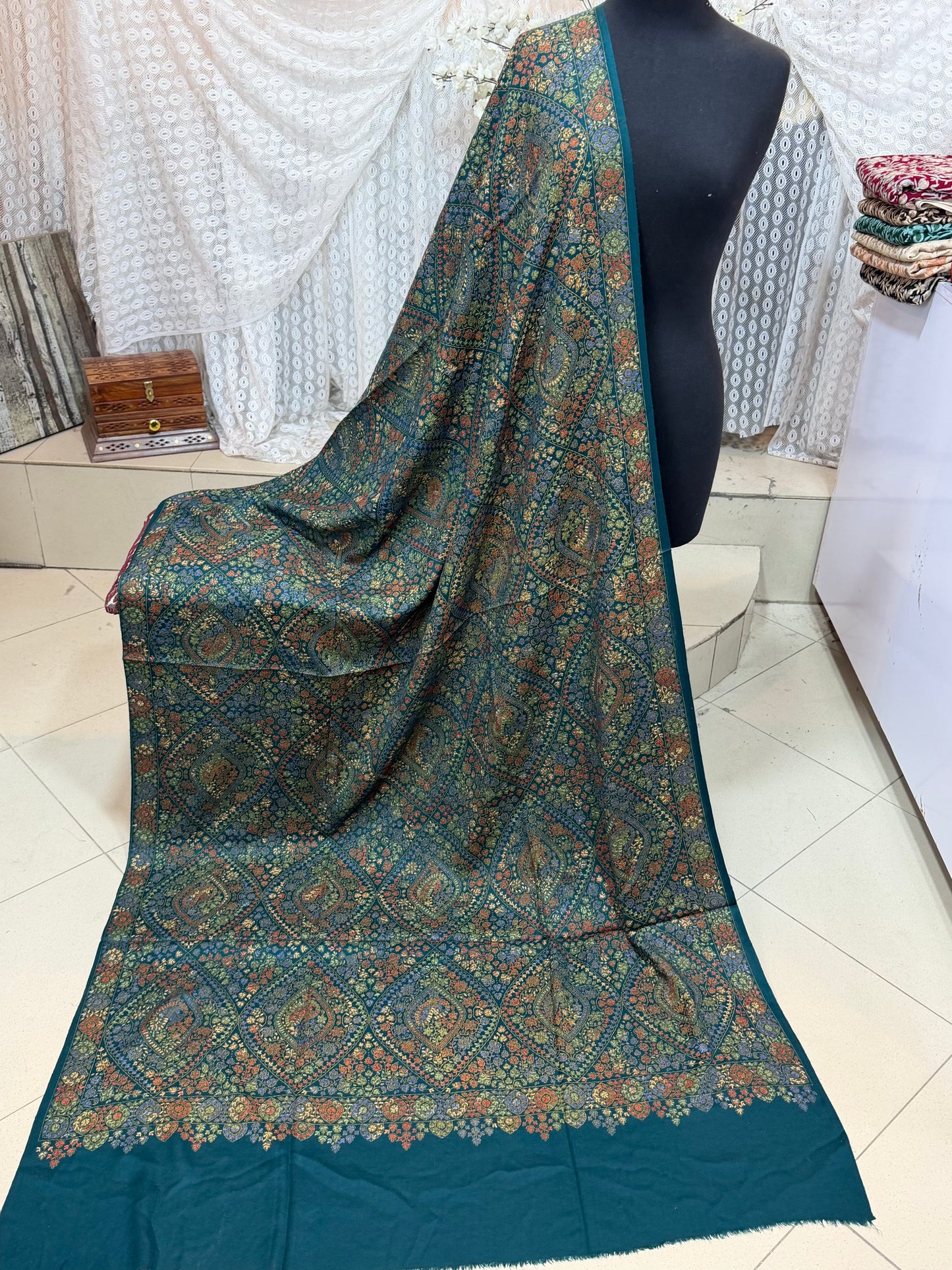 Special Pashmina Shawl | Hand Embroidery on Print Beautiful Jaal Shawl | Zinc