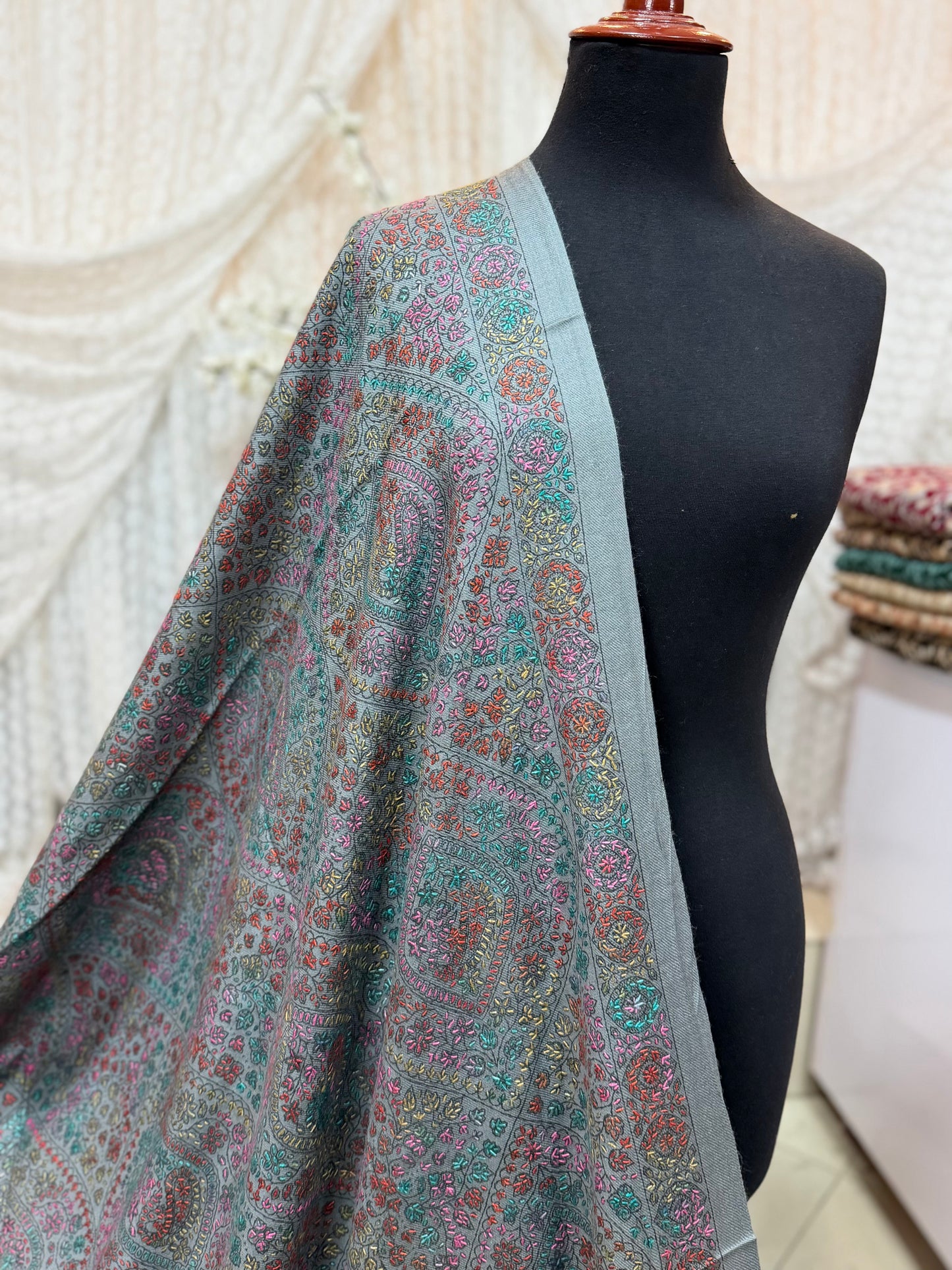 Special Pashmina Shawl | Hand Embroidery on Print Beautiful Jaal Shawl | Grey