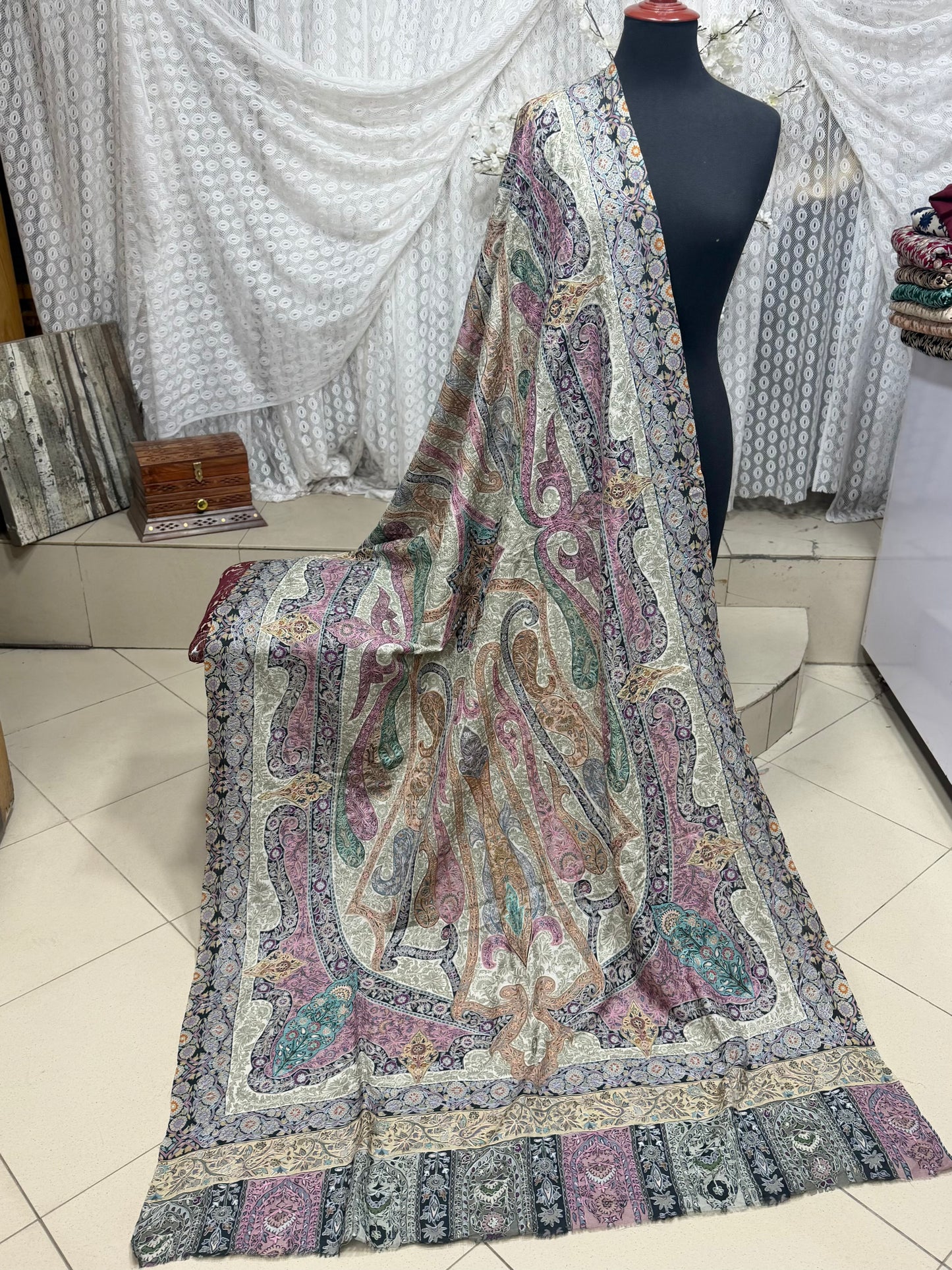 Qalamkar Shawl on Toosh Base | Made in Kashmir Multicolor Floral Design