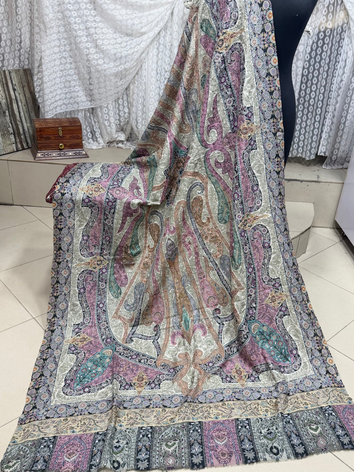 Qalamkar Shawl on Toosh Base | Made in Kashmir Multicolor Floral Design