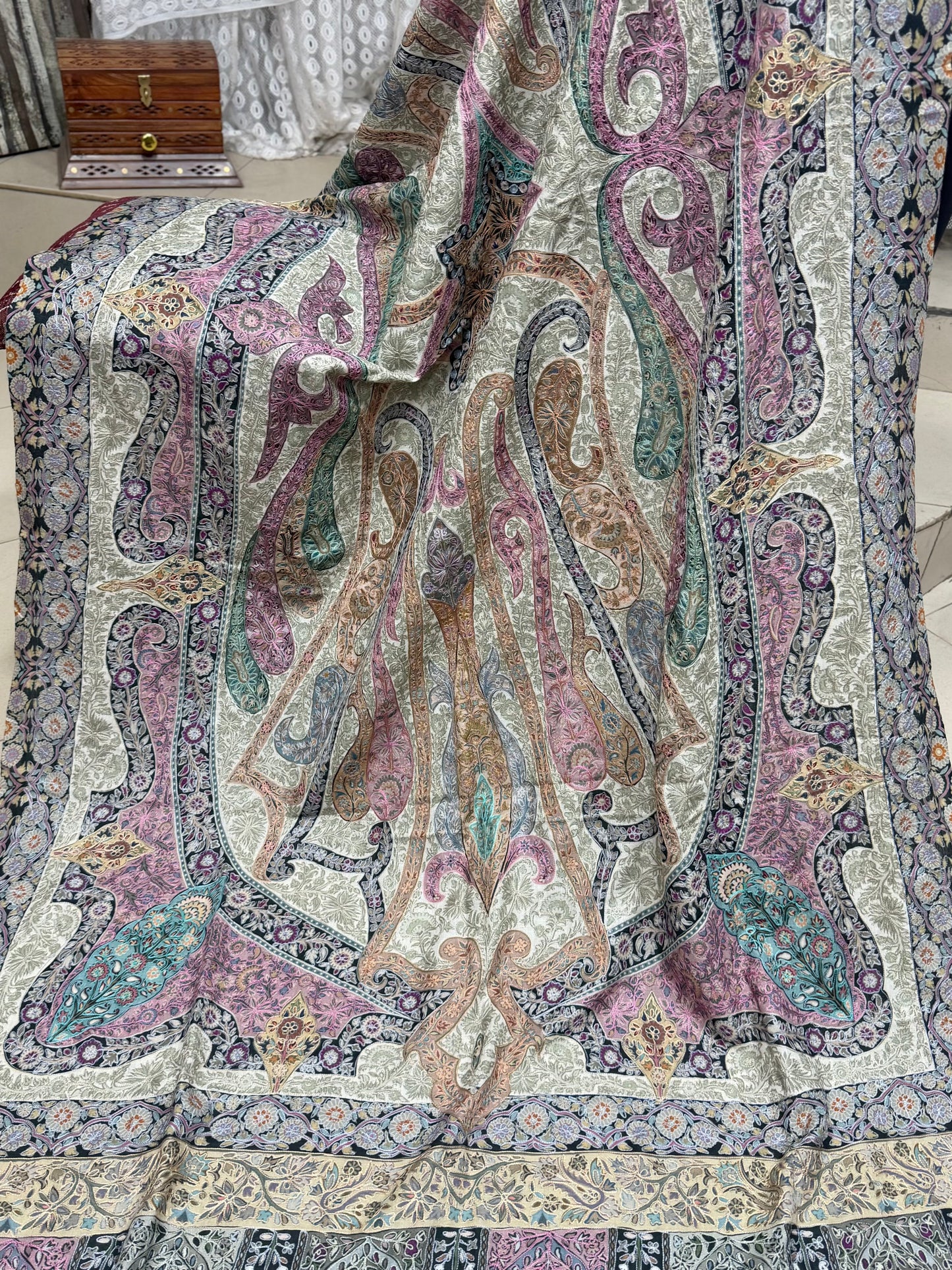 Qalamkar Shawl on Toosh Base | Made in Kashmir Multicolor Floral Design