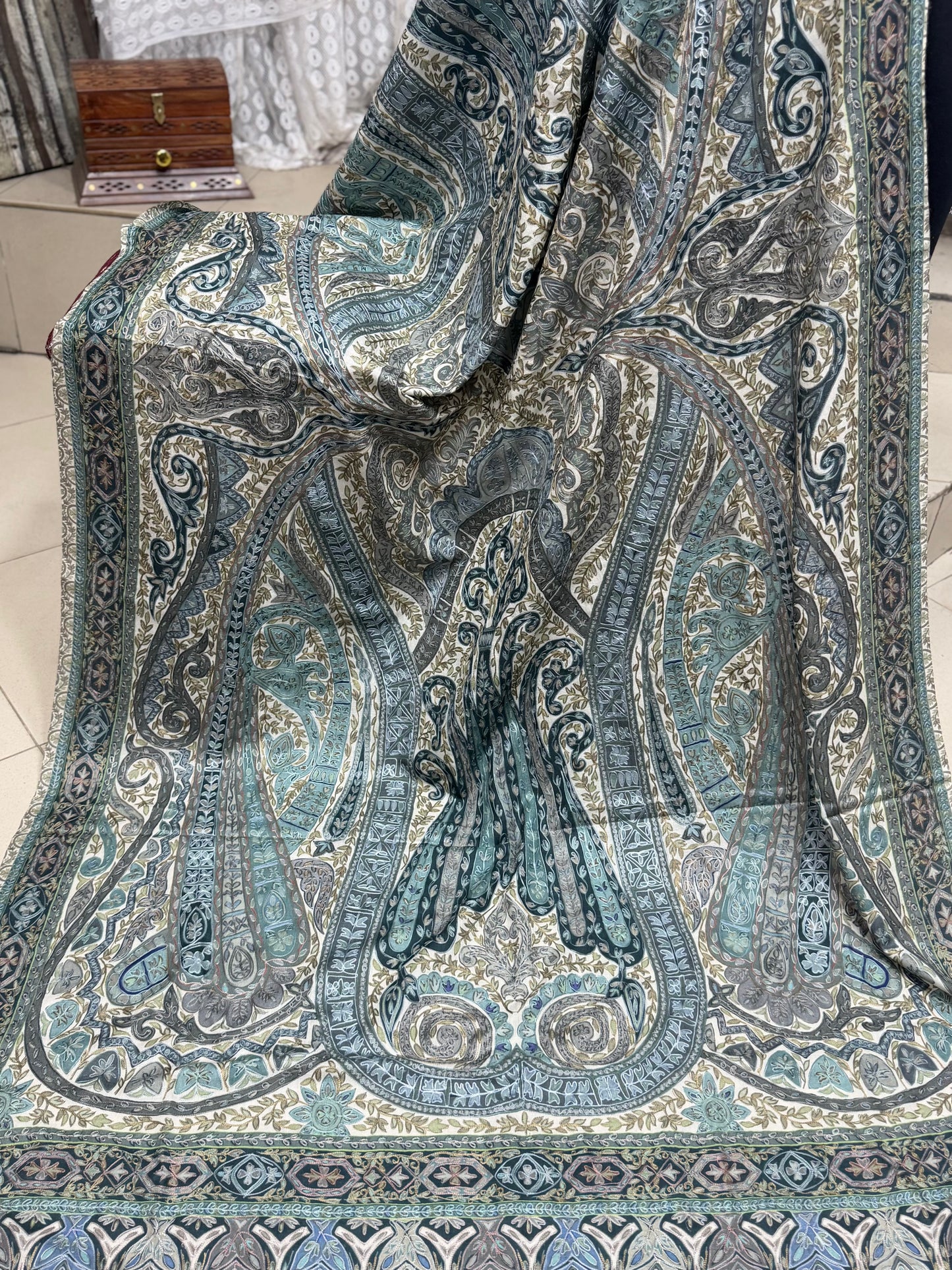 Qalamkar Shawl on Toosh Base | Made in Kashmir Multicolor Floral Design