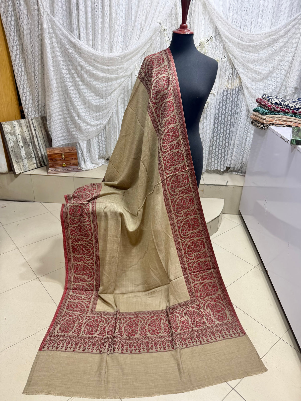 Pashmina Wool Kani Border Shawl in Full Size 4 Side Border | Skin