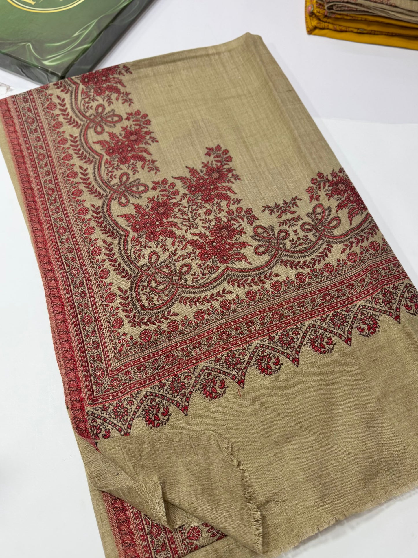 Pashmina Wool Kani Border Shawl in Full Size 4 Side Border | Skin