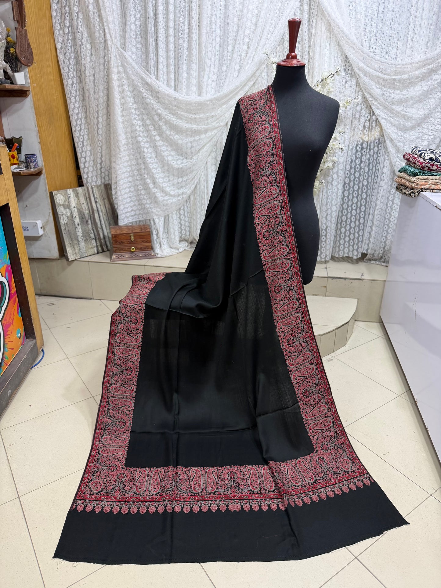 Pashmina Wool Kani Border Shawl in Full Size 4 Side Border | Black