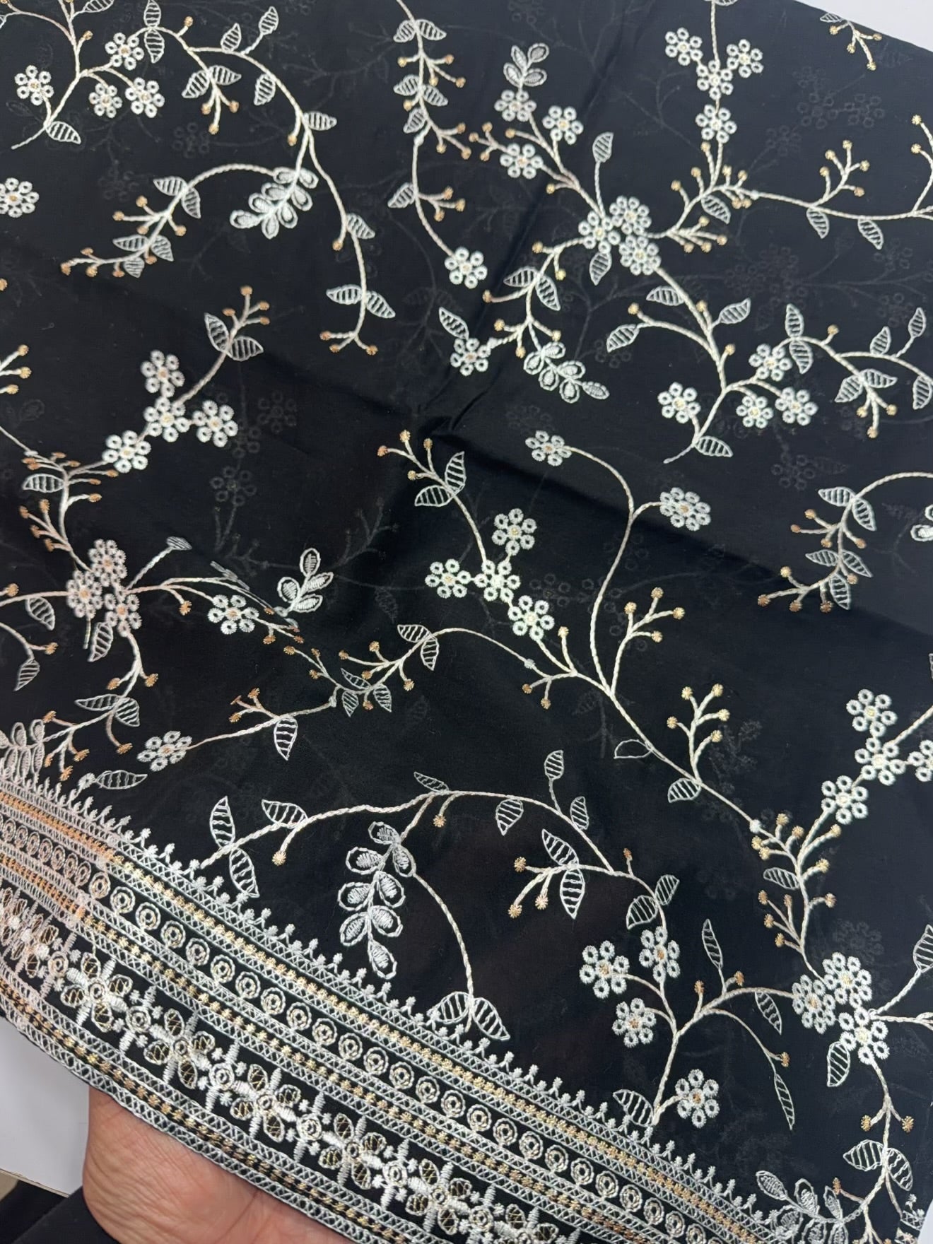 Lawn Shawl | Fine Thread Work Pure Lawn Shawl | Black