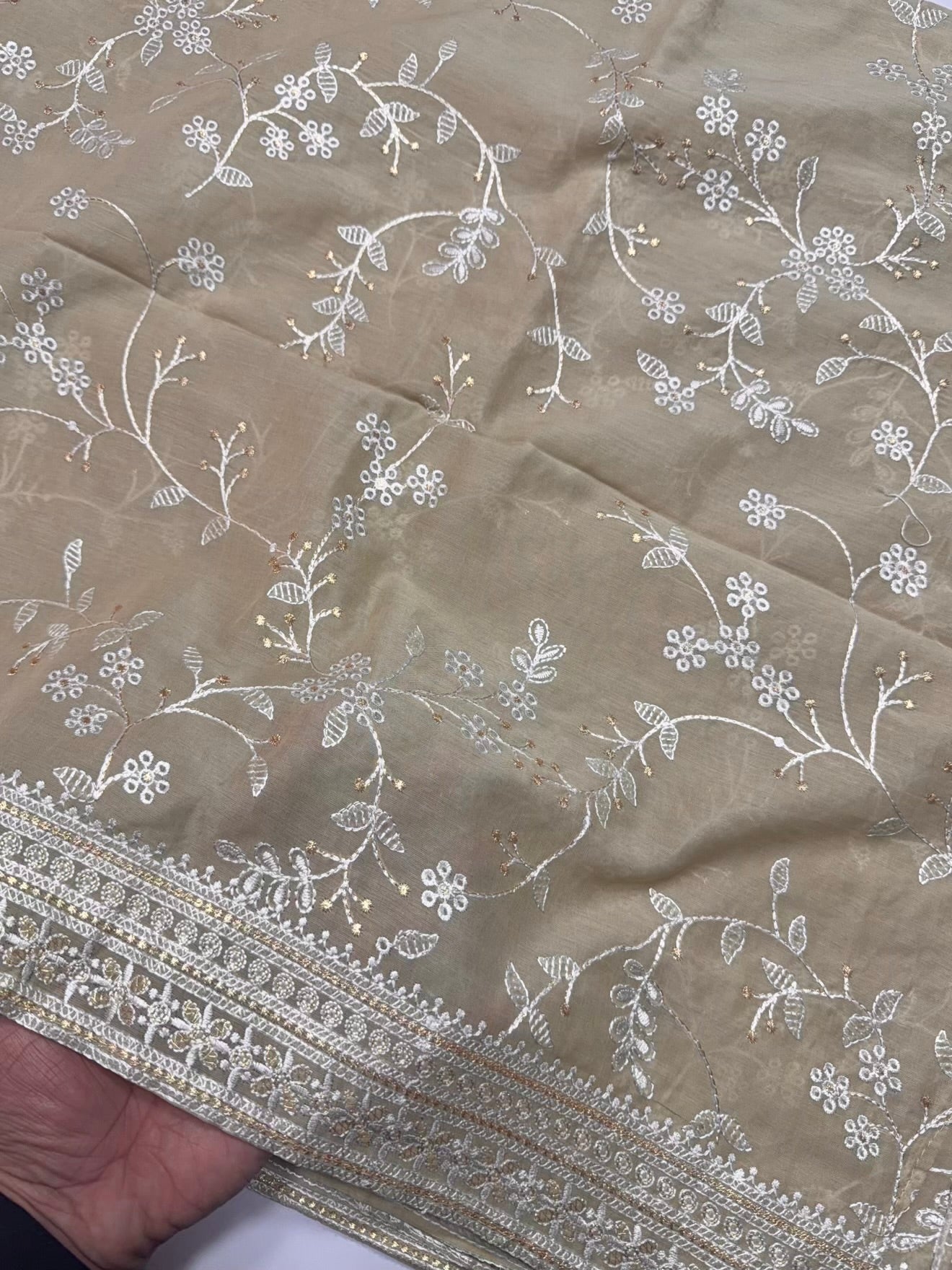 Lawn Shawl | Fine Thread Work Pure Lawn Shawl | Skin