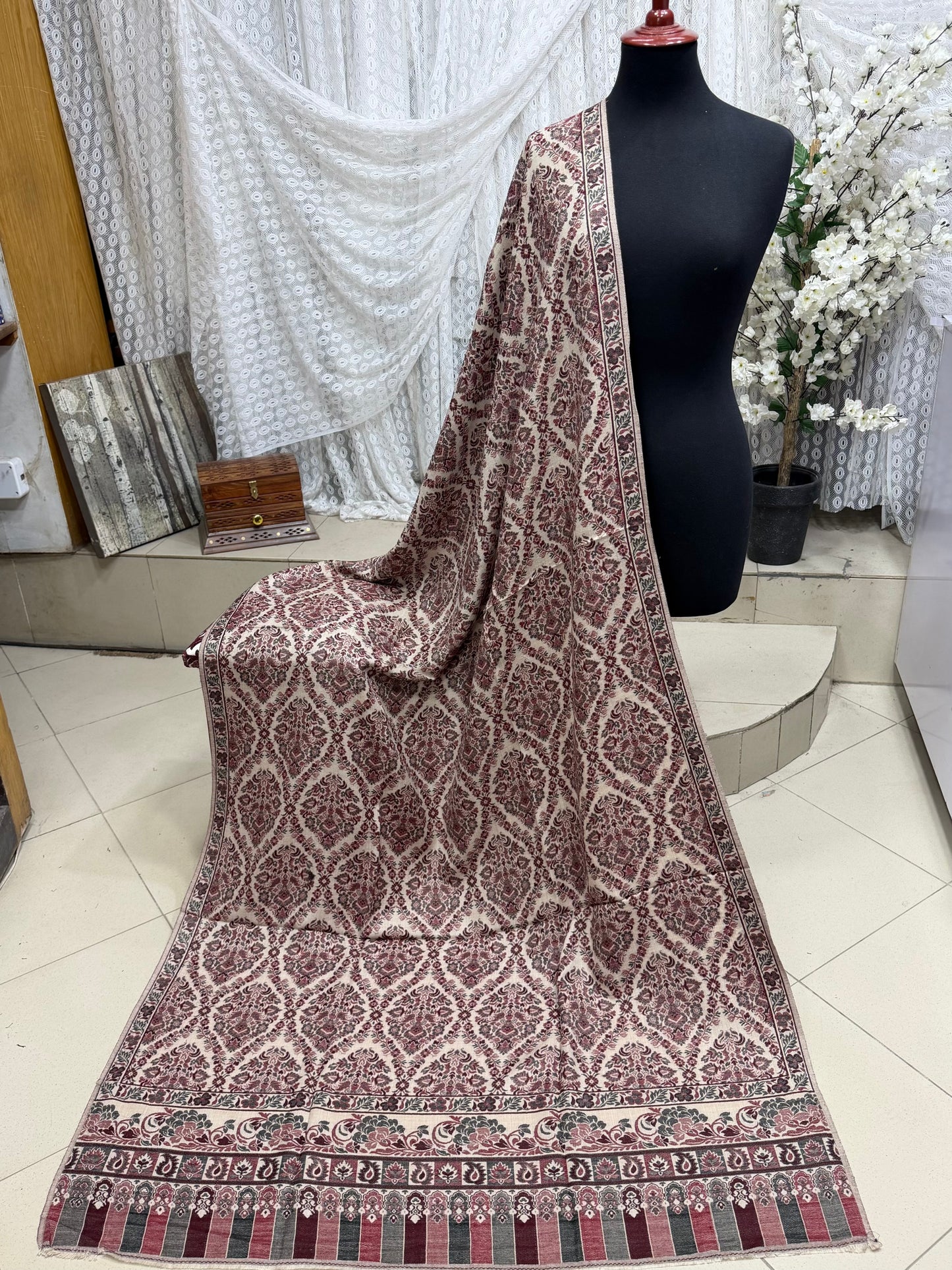 Pashmina Wool Matka Design Kani Shawl in Full Size Multi Color | Light Skin