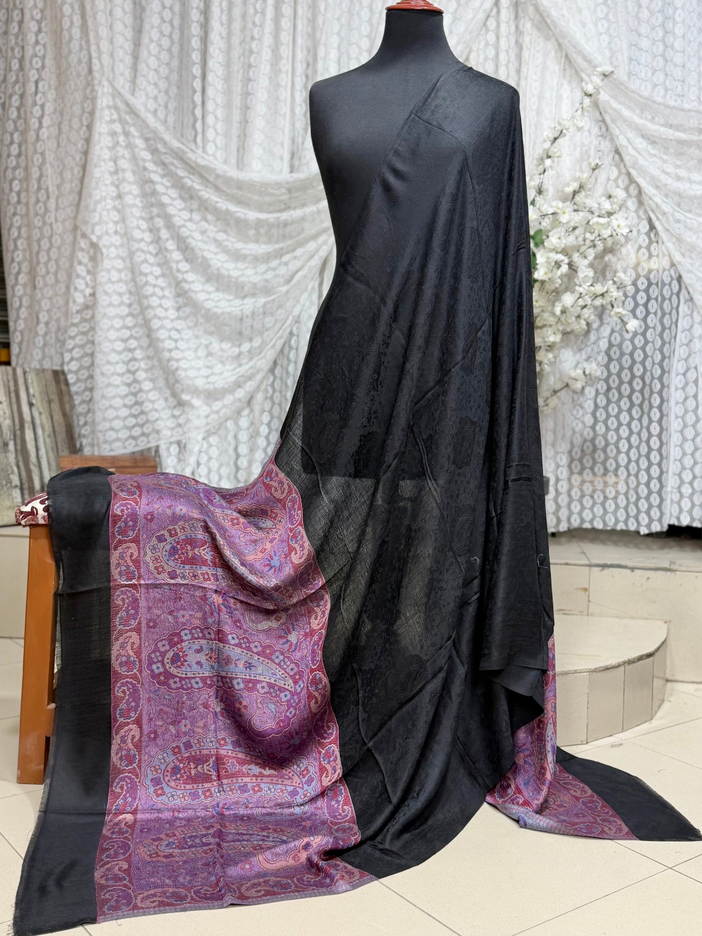 Self Toosh Kani Palla Shawl Made in Kashmir | Perfect Gift For Winters