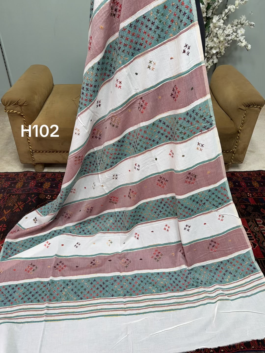 Handmade Lawn Shawl | Fine Thread Work Pure Lawn Shawl H102