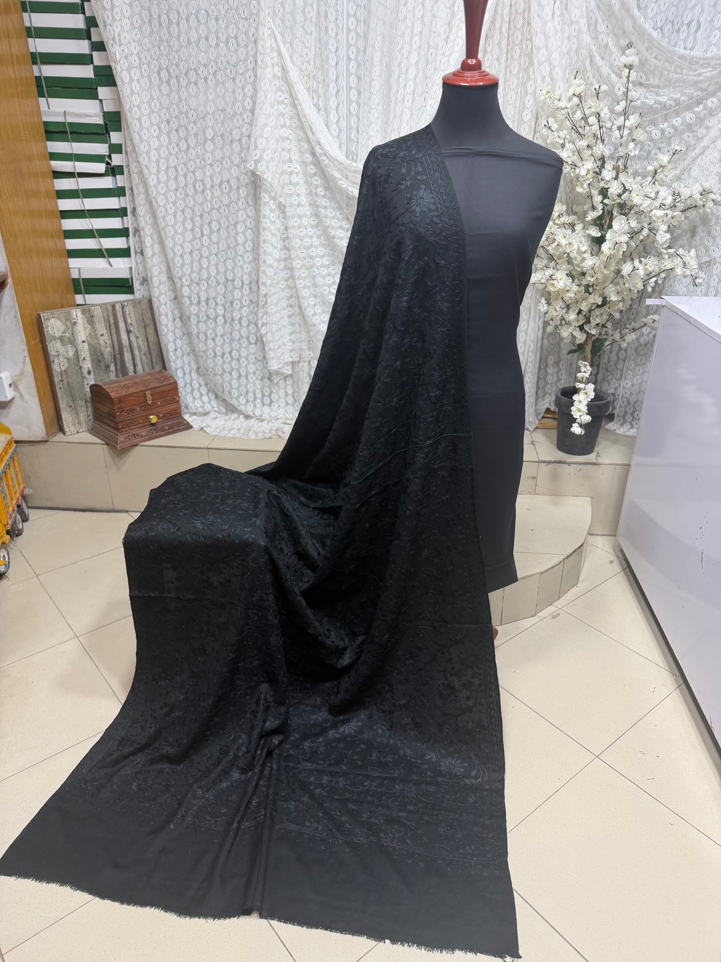 Pashmina 3 Piece Suit | Embroidered Shawl with Plain Suit Marina | Black With Black