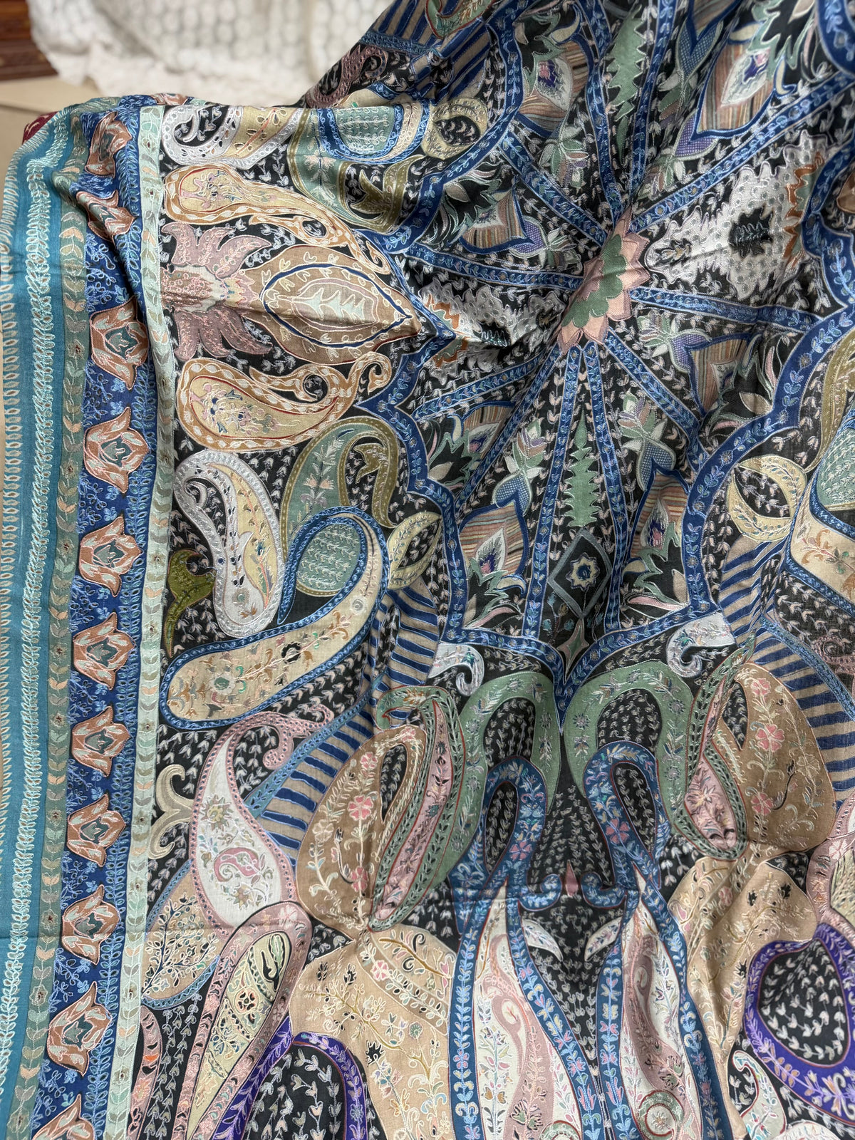 Qalamkar Shawl on Toosh Base | Made in Kashmir Multicolor Floral Design | Q103