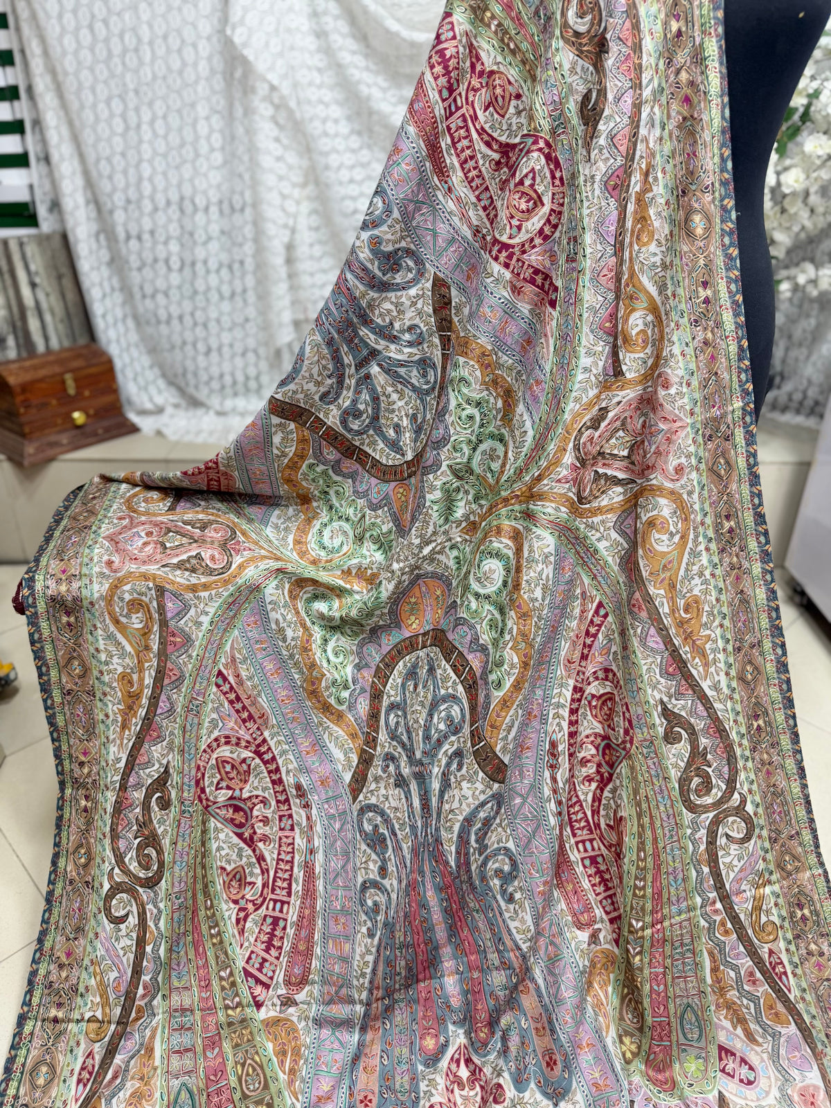Qalamkar Shawl on Toosh Base | Made in Kashmir Multicolor Floral Design | Q104