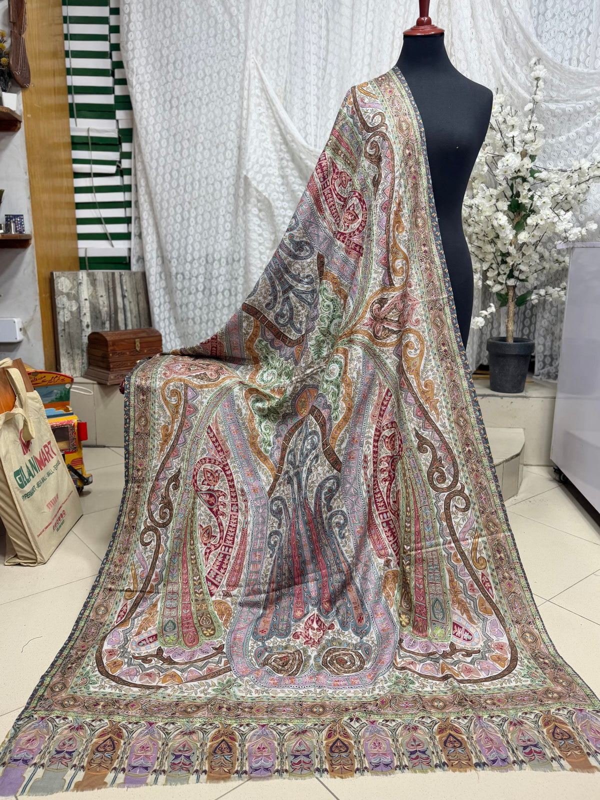 Qalamkar Shawl on Toosh Base | Made in Kashmir Multicolor Floral Design | Q104