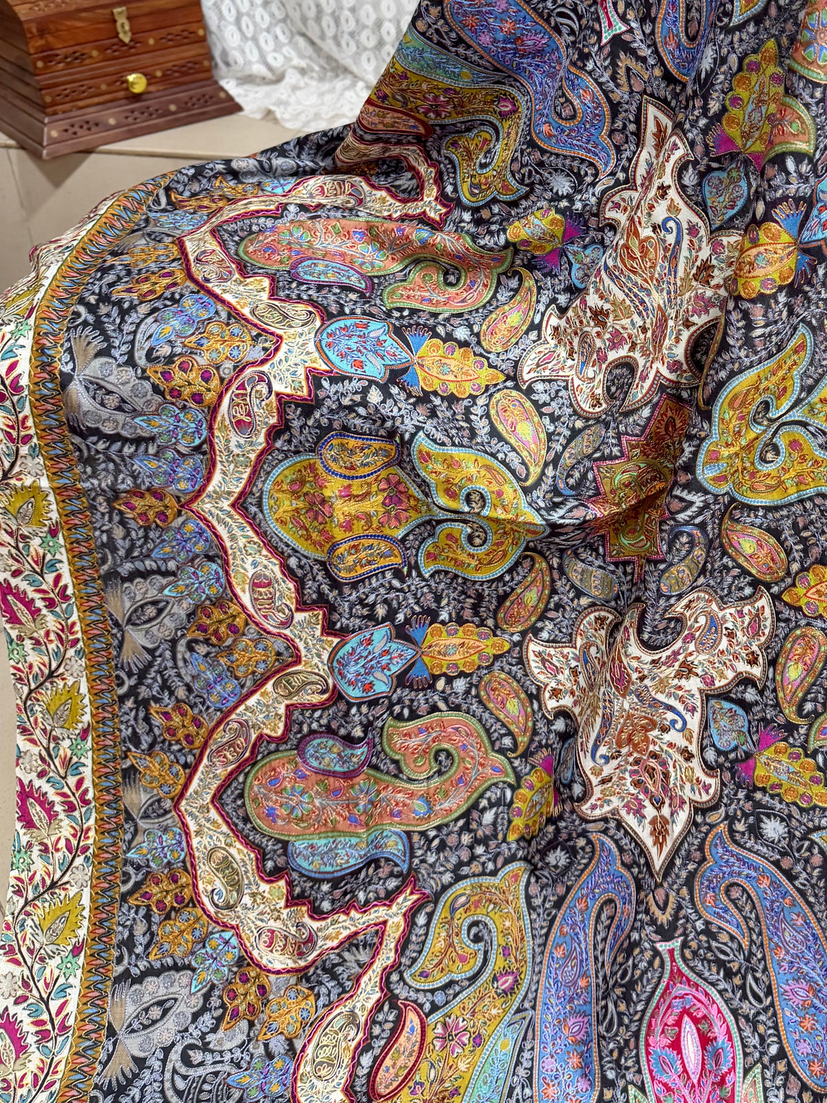 Qalamkar Shawl on Toosh Base | Made in Kashmir Multicolor Floral Design | Q108