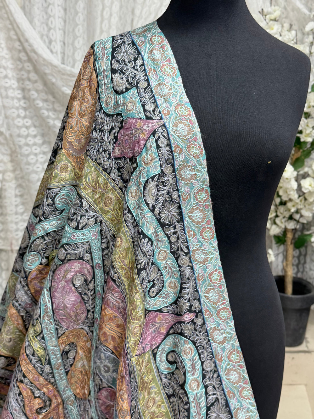 Qalamkar Shawl on Toosh Base | Made in Kashmir Multicolor Floral Design | Q110