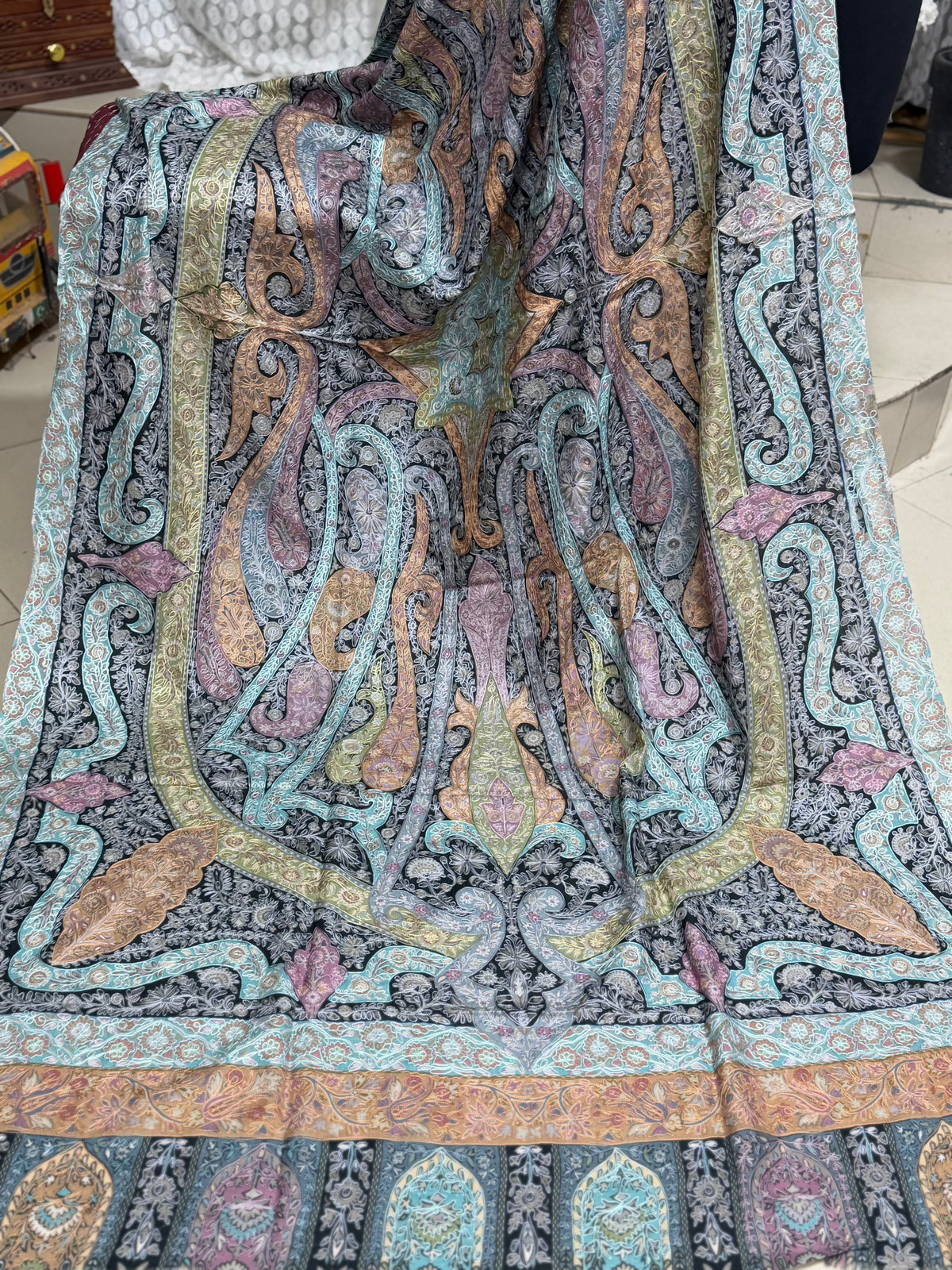 Qalamkar Shawl on Toosh Base | Made in Kashmir Multicolor Floral Design | Q110