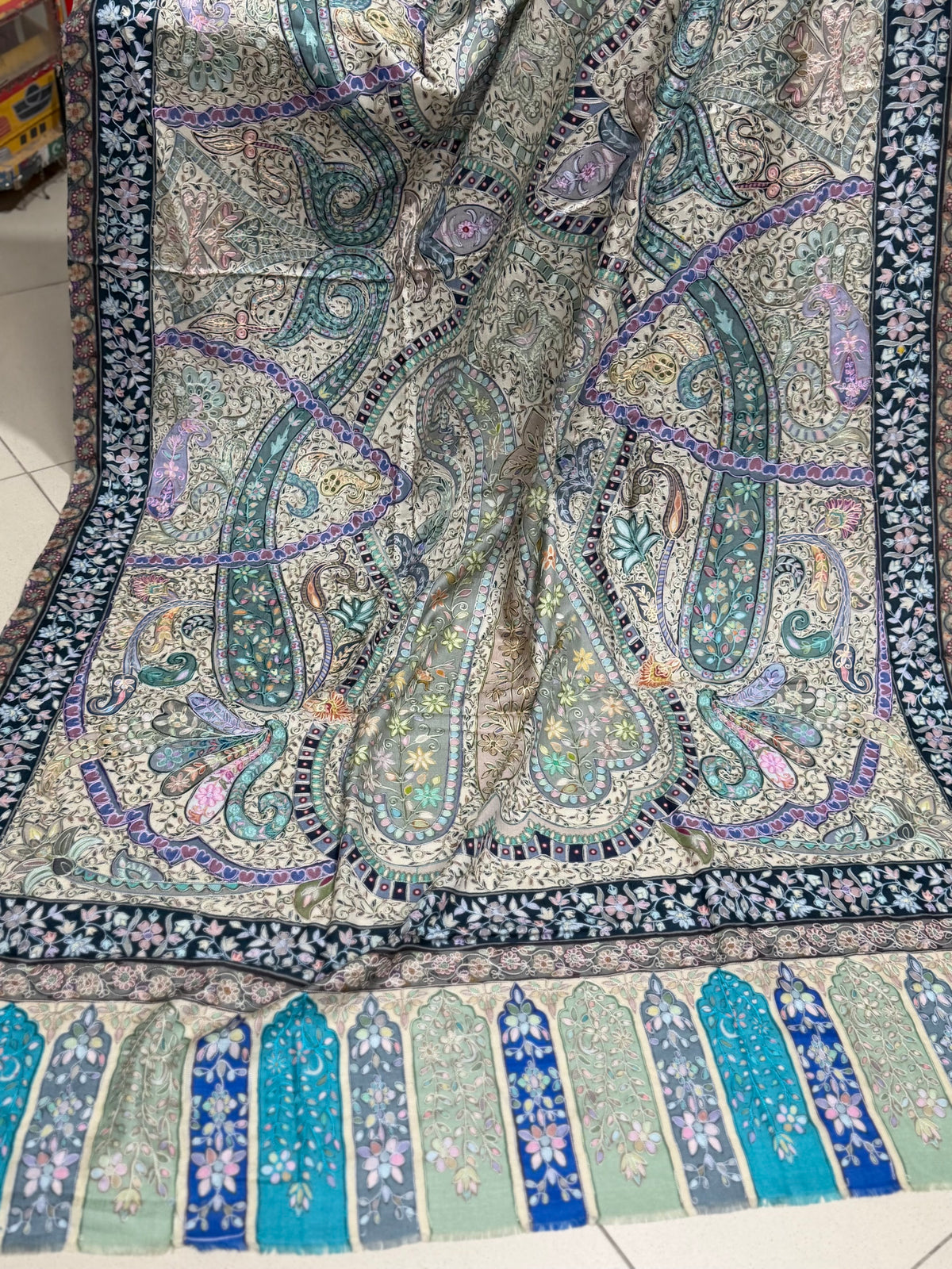Qalamkar Shawl on Toosh Base | Made in Kashmir Multicolor Floral Design | Q112