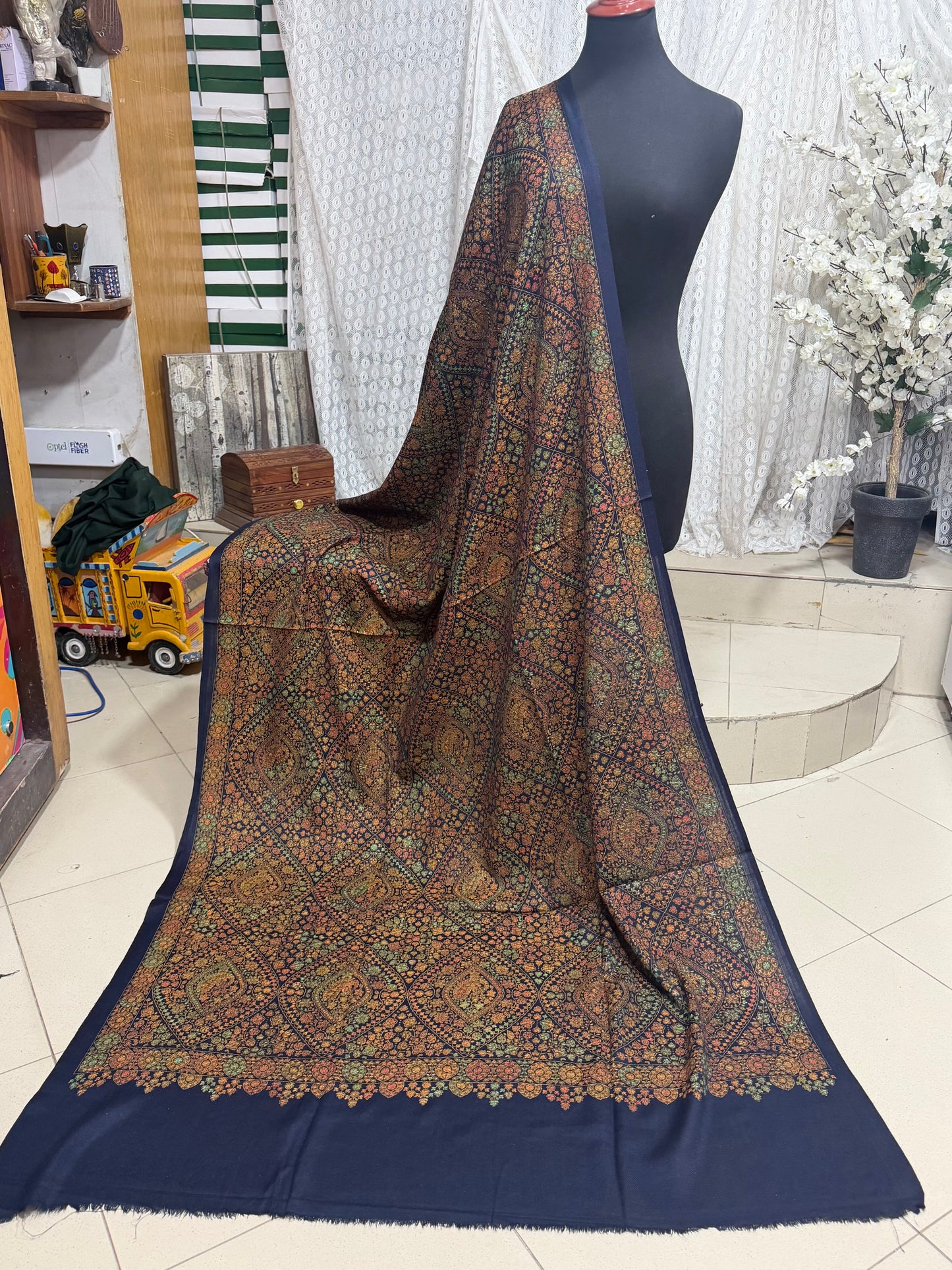 Special Pashmina Shawl | Hand Embroidery on Print Beautiful Jaal Shawl | Blue
